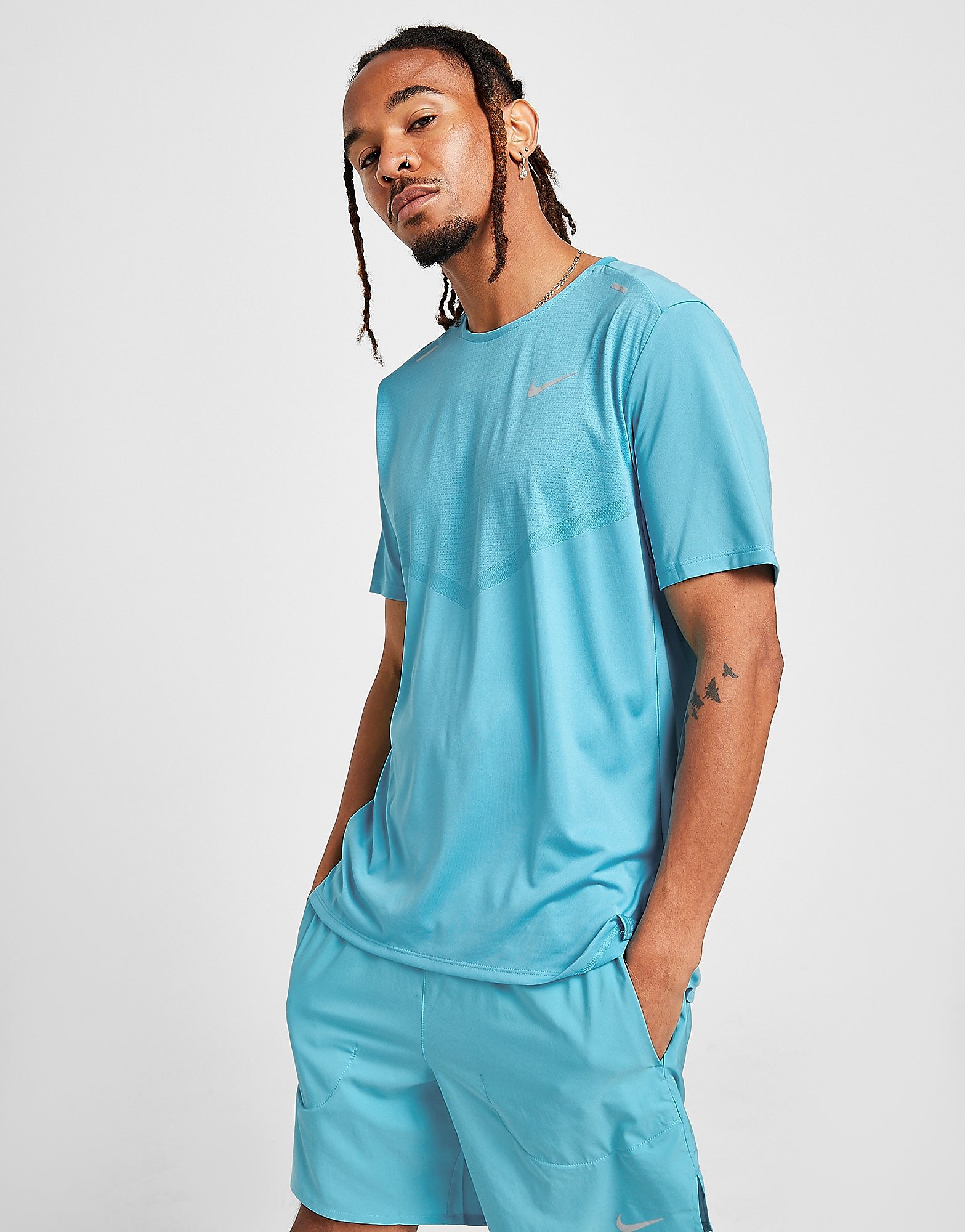 

Nike Dri-FIT Rise 365 T-Shirt - Blue - Mens, Blue