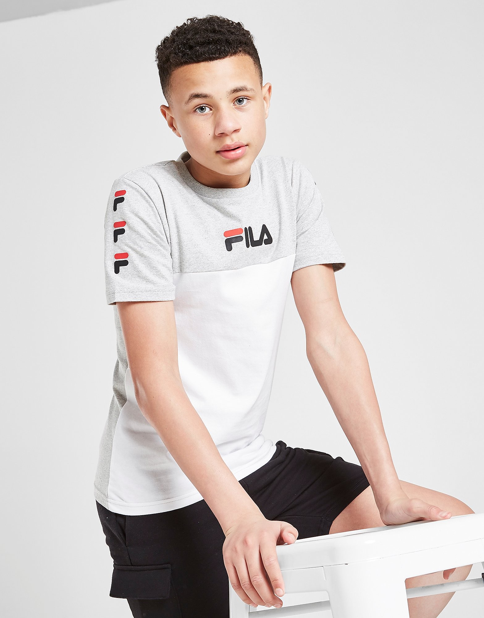 

Fila Repeat F Colour Block T-Shirt Junior - Only at JD - White/Grey - Kids, White/Grey