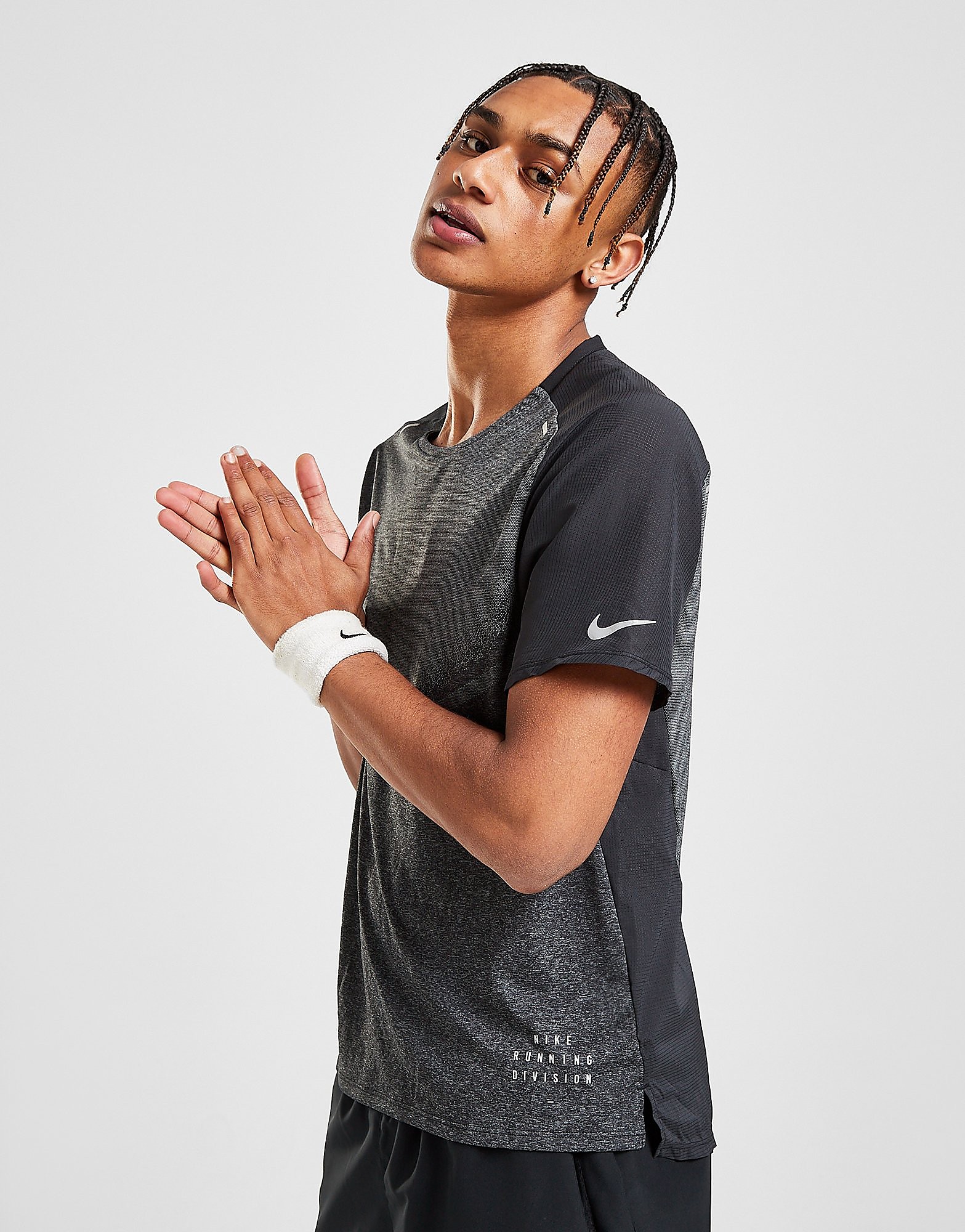

Nike Techknit Ultra Run Division T-Shirt - Black - Mens, Black