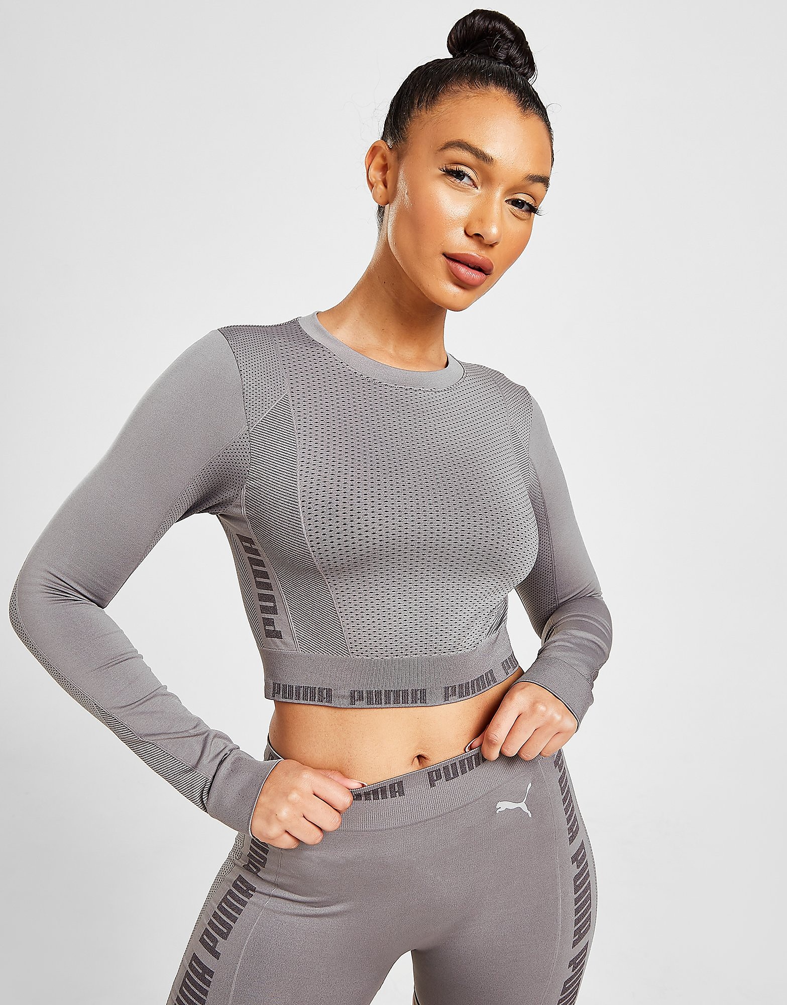 

Puma evoKNIT Long Sleeve Seamless Crop Top - Grey - Womens, Grey