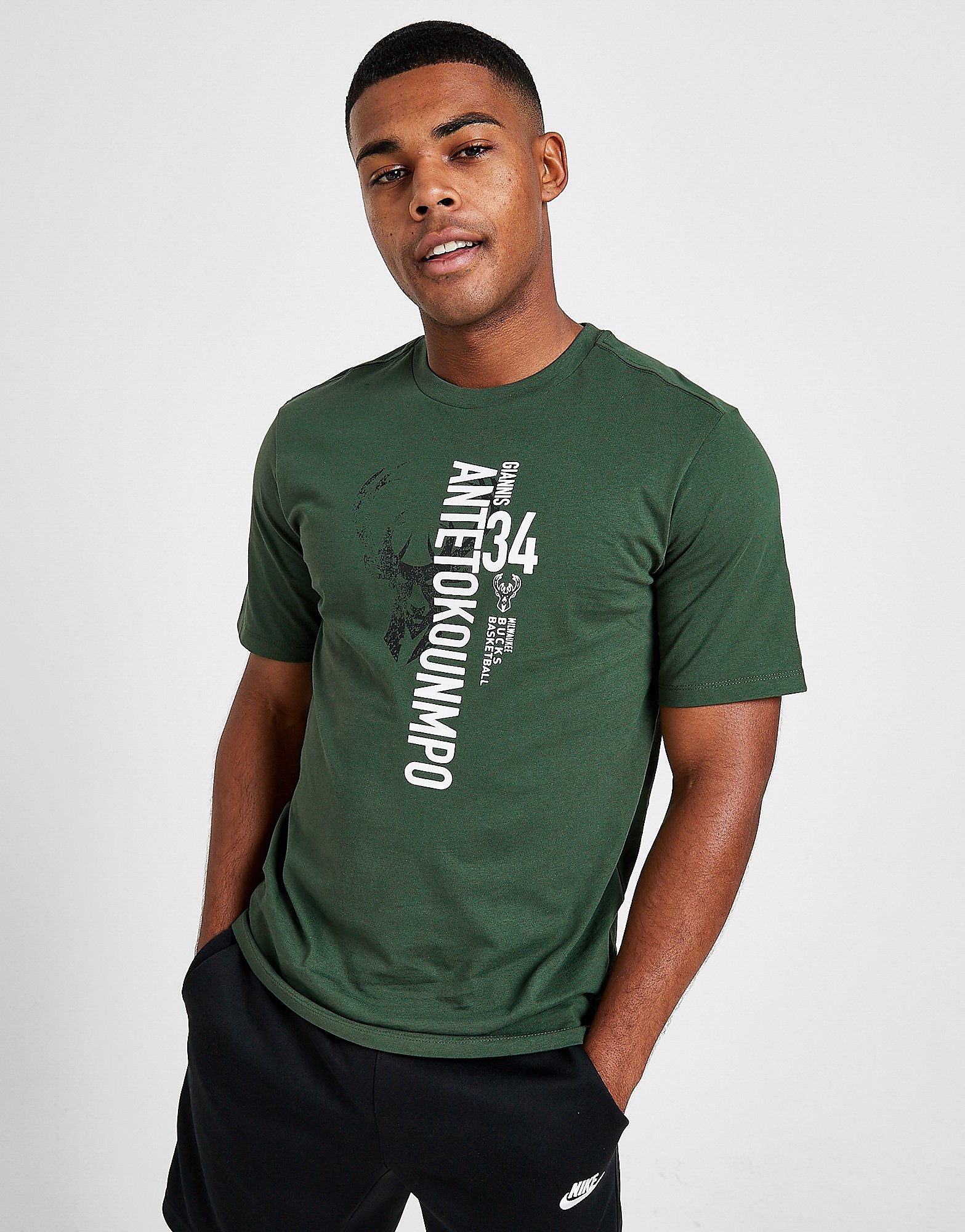 

Official Team NBA Milwaukee Bucks Short Sleeve T-Shirt - Green - Mens, Green