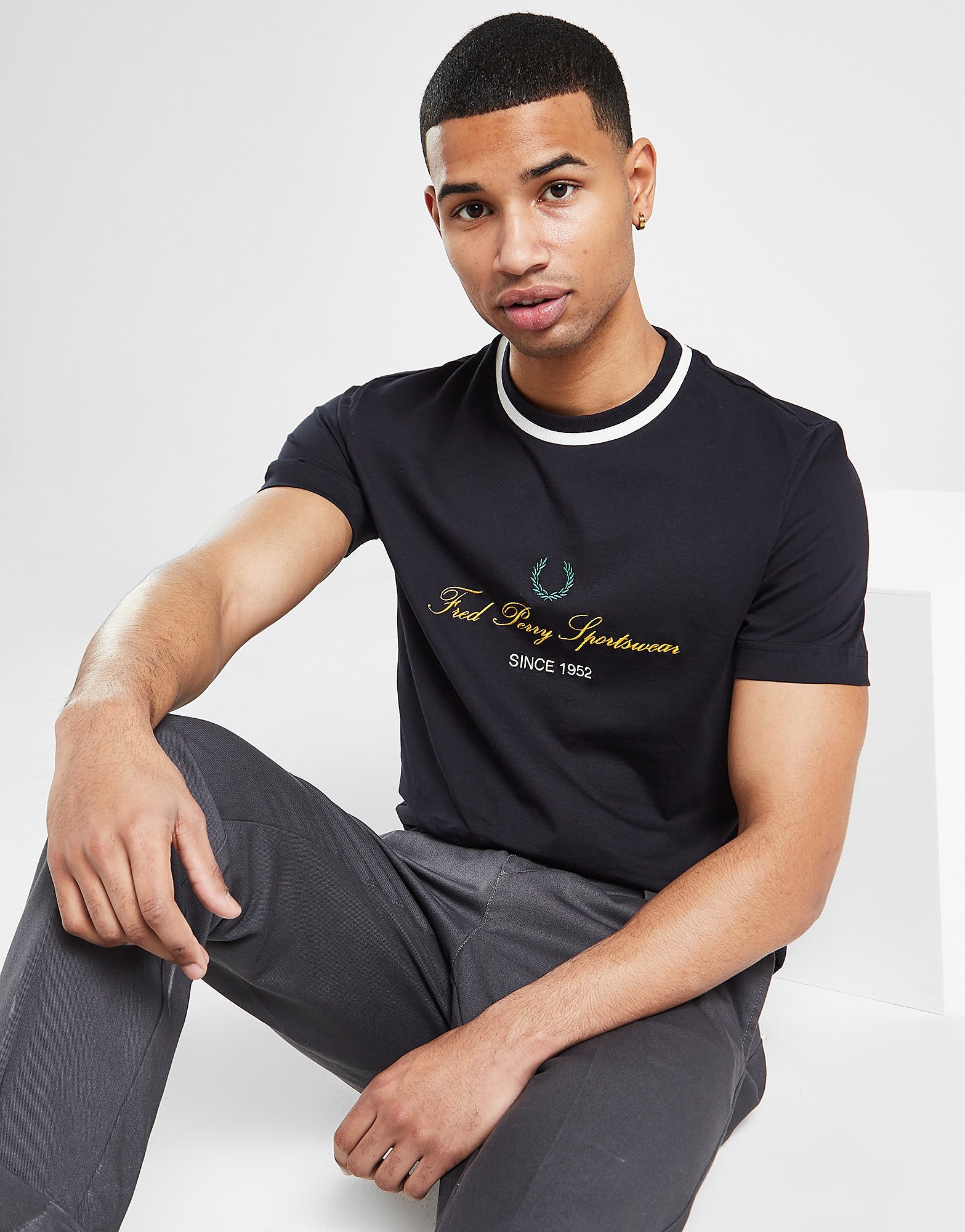 

Fred Perry Central Embroidered T-Shirt - Navy/Navy - Mens, Navy/Navy