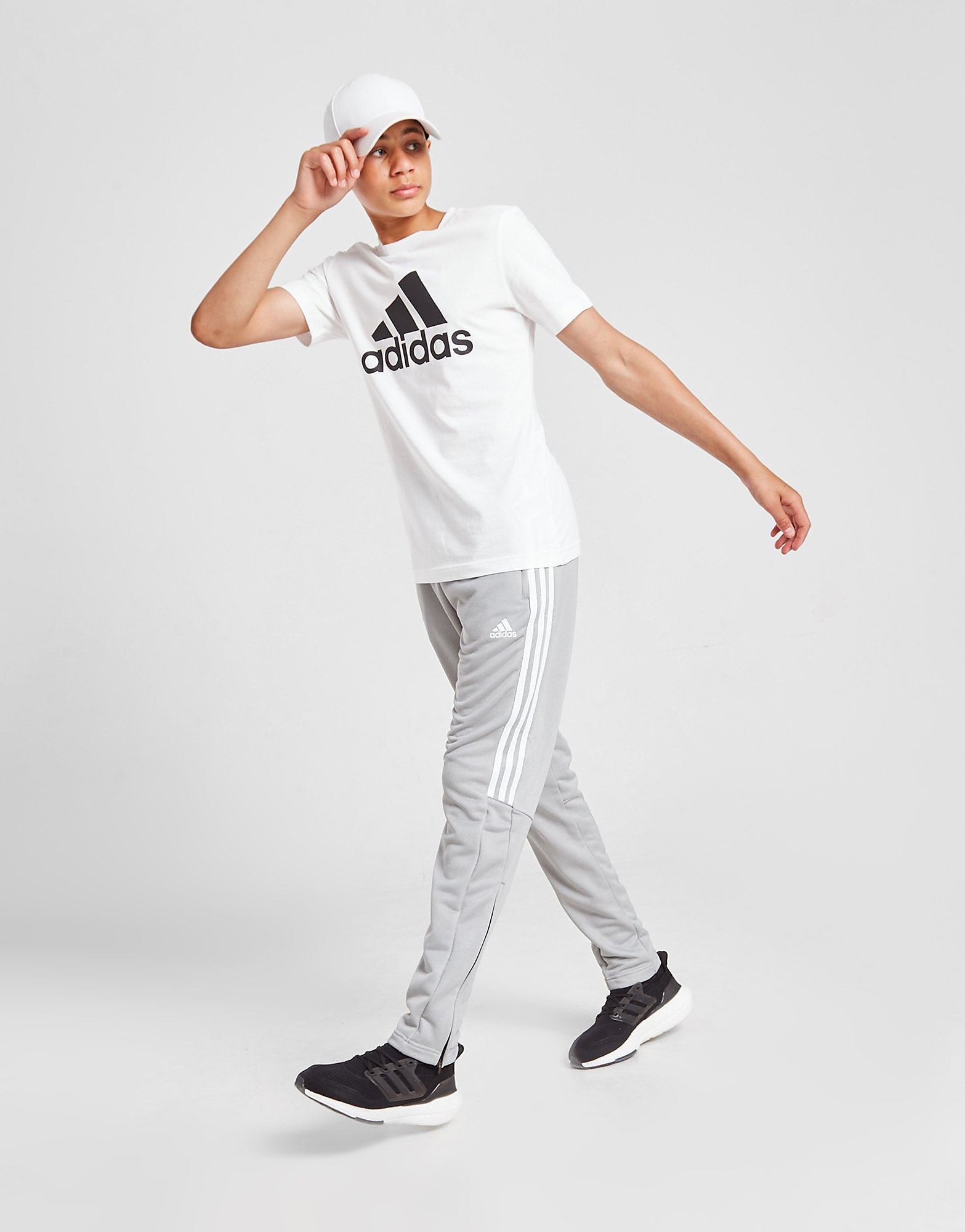 

adidas Originals Match Football Track Pants Junior - Grey - Kids, Grey