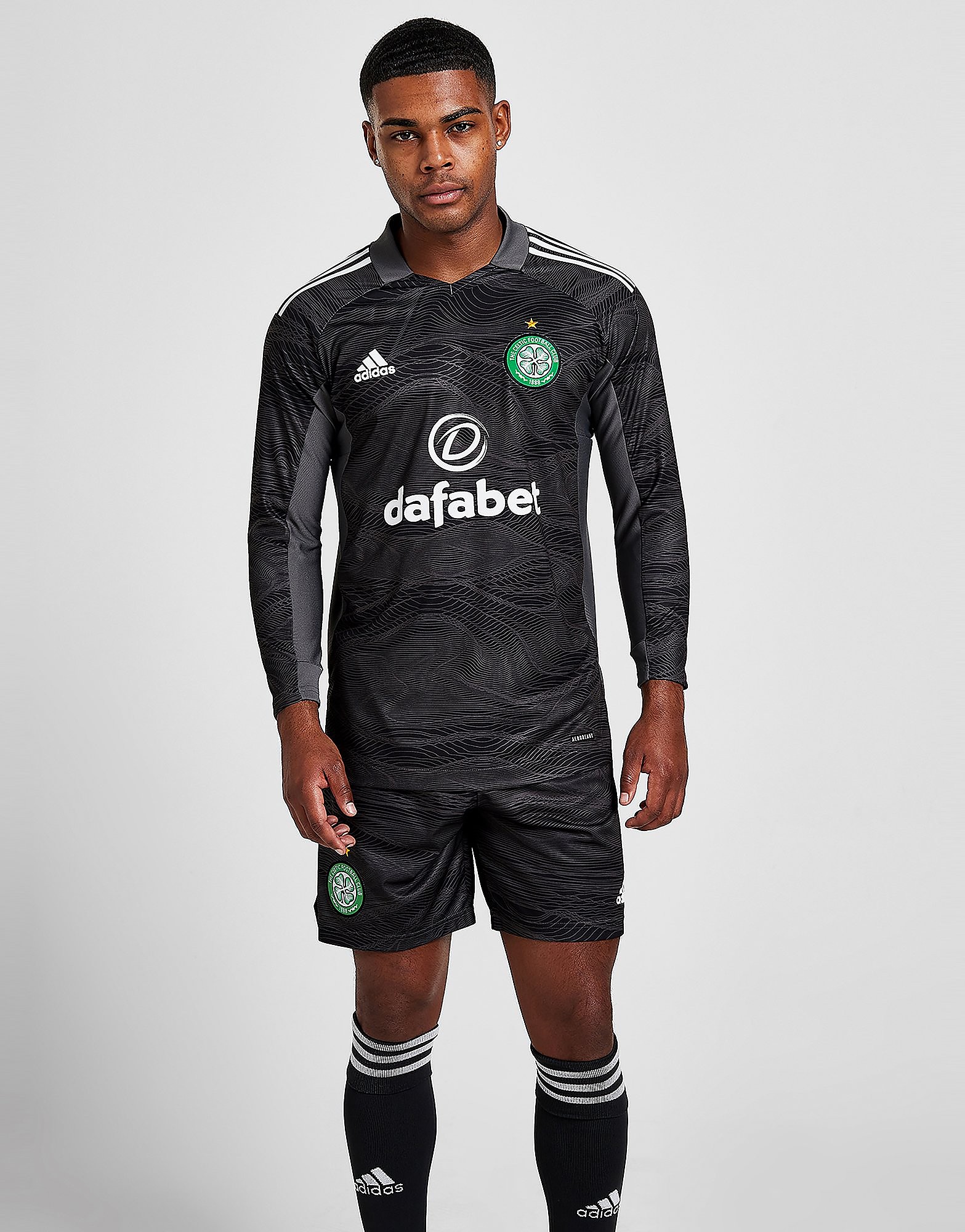 

adidas Celtic 2021/22 GK Away Shorts - Black - Mens, Black