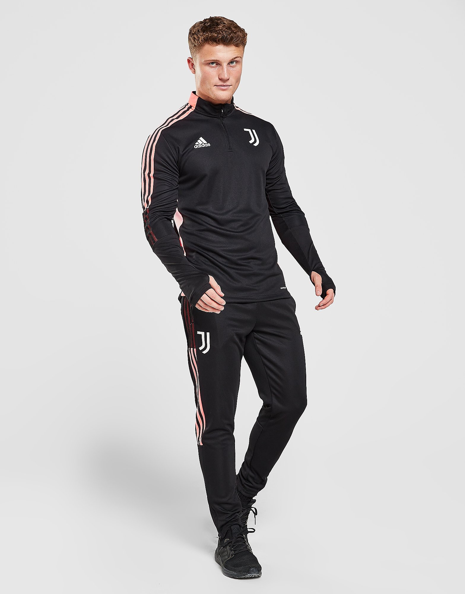 

adidas Juventus FC Training Track Pants - Black / Turbo - Mens, Black / Turbo