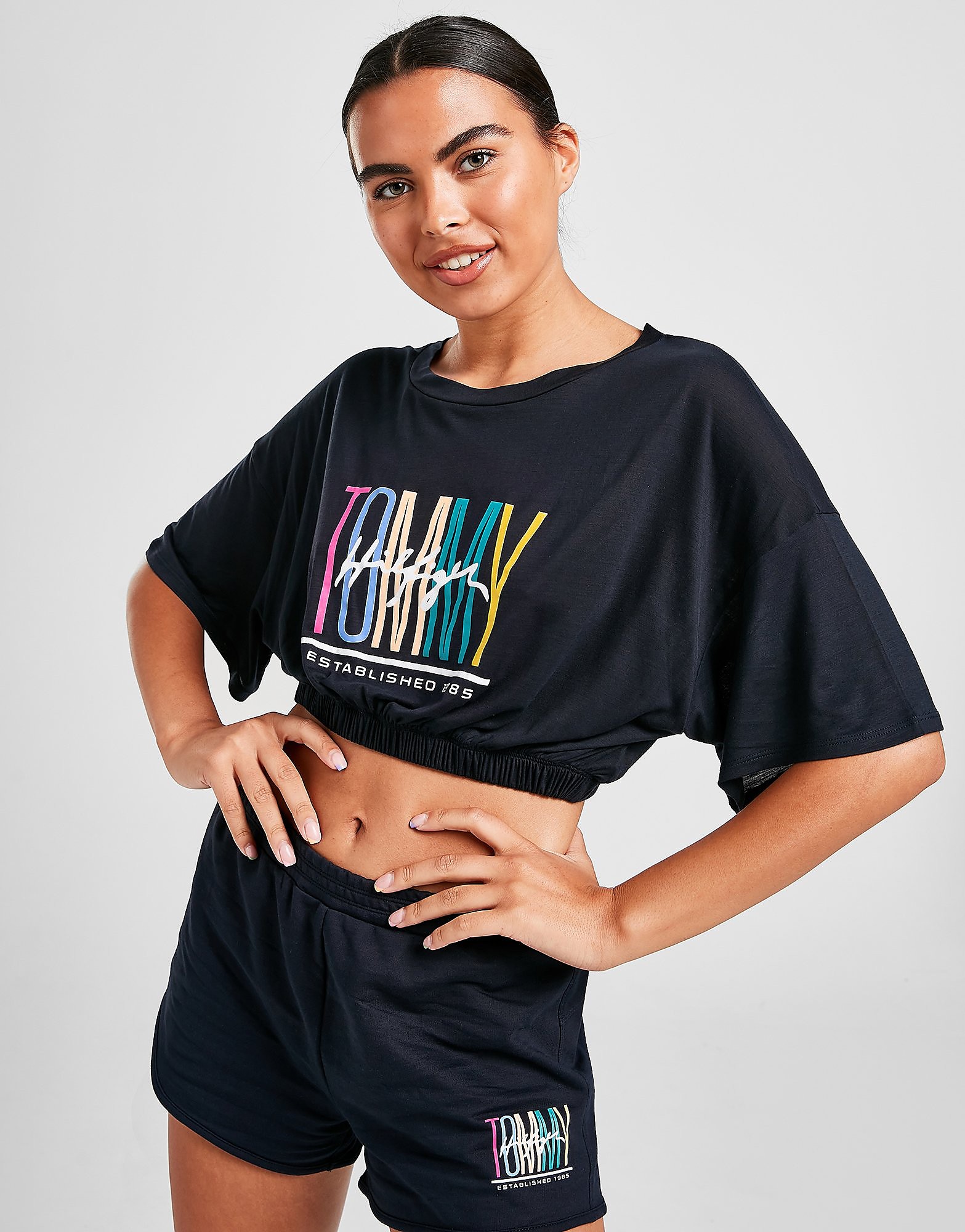

Tommy Hilfiger Multi Logo Crop T-Shirt - Navy, Navy
