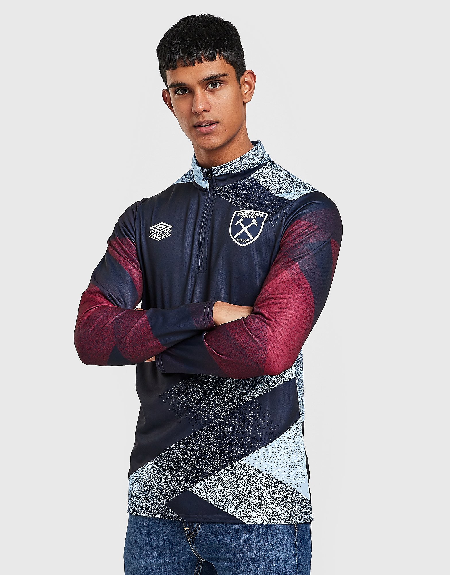 

Umbro West Ham United Warm Up 1/2 Zip Track Top - Navy - Mens, Navy