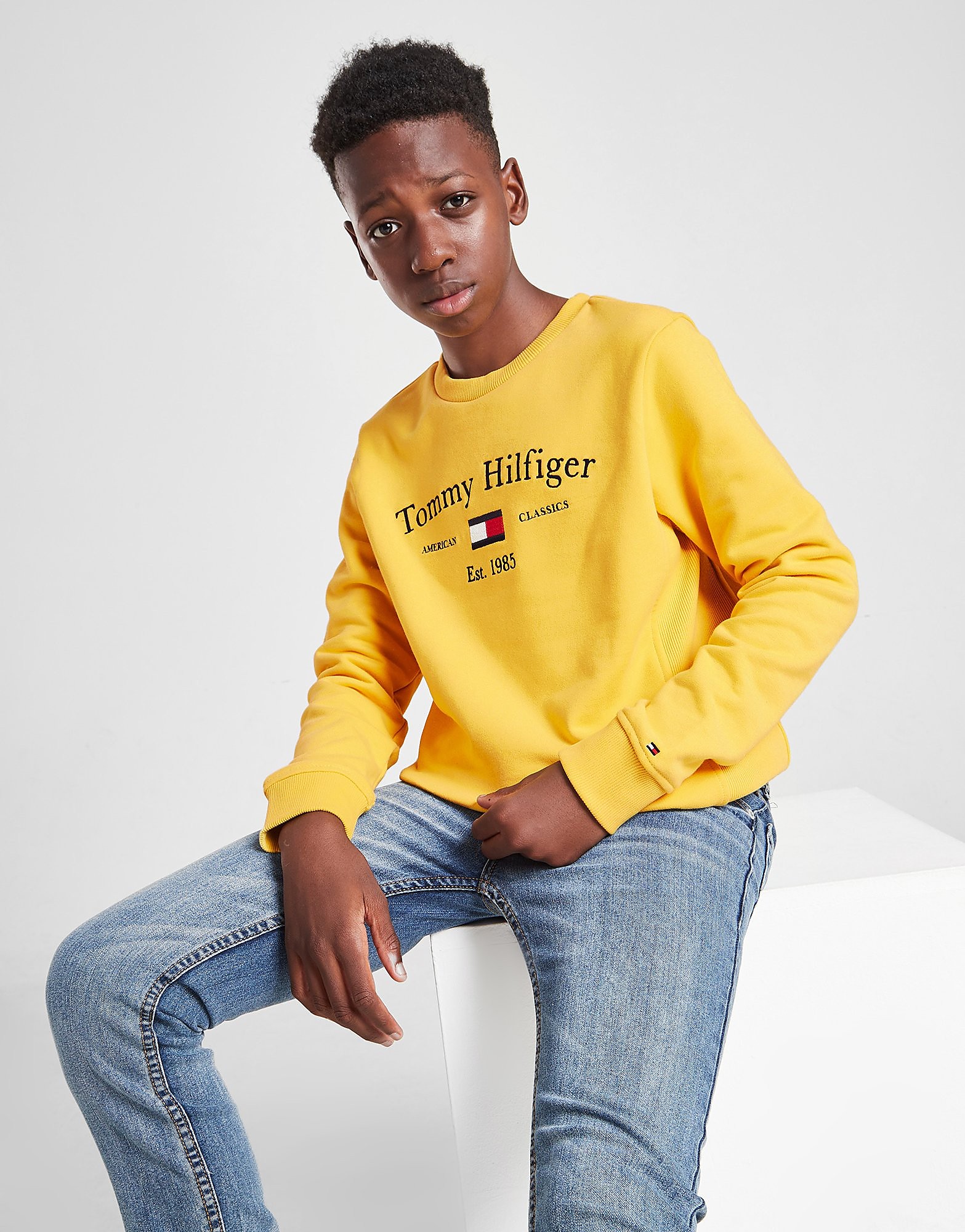 

Tommy Hilfiger Artwork Crew Sweatshirt Junior - Yellow - Kids, Yellow