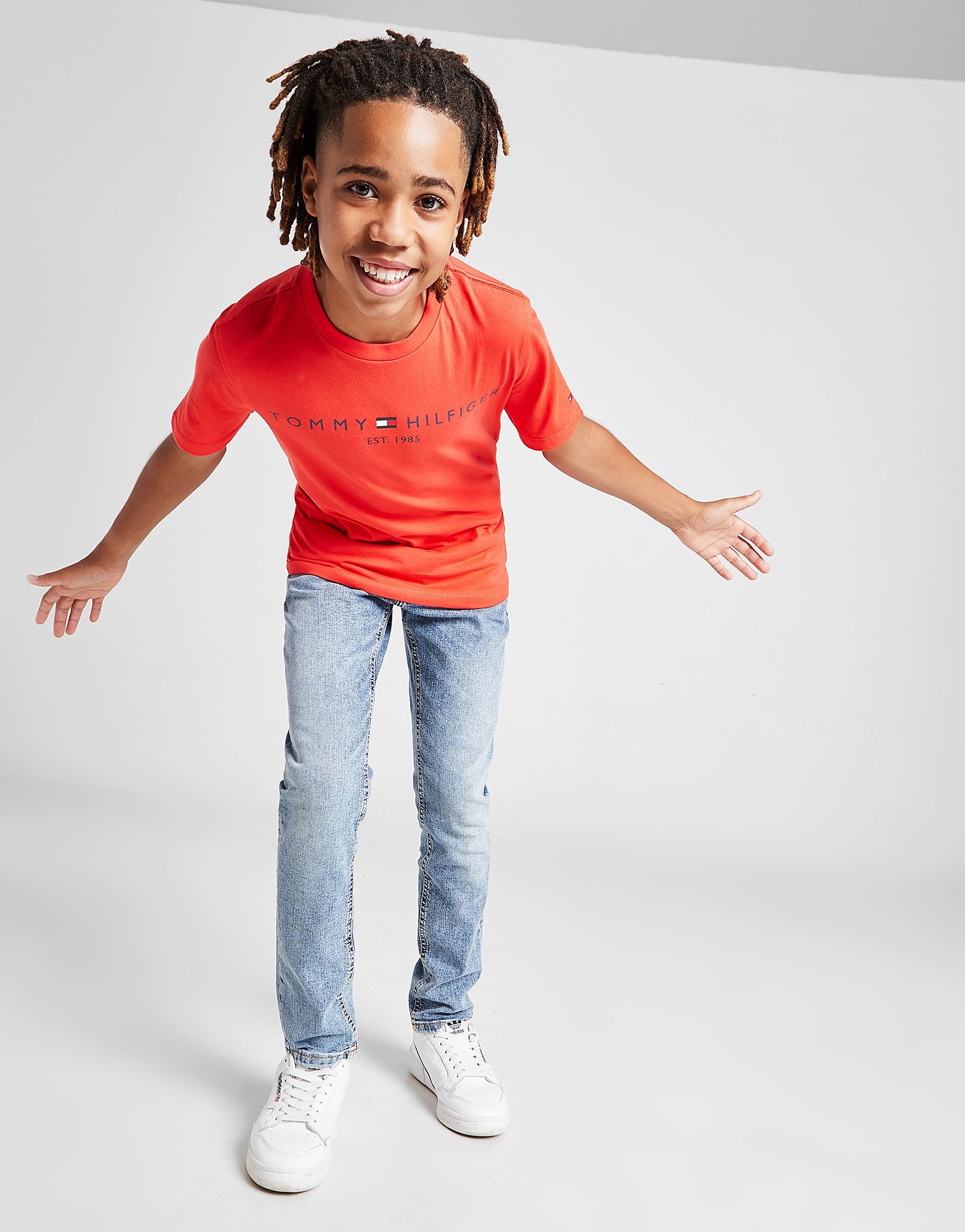 

Tommy Hilfiger Essential Short Sleeve T-Shirt Junior - Red - Kids, Red