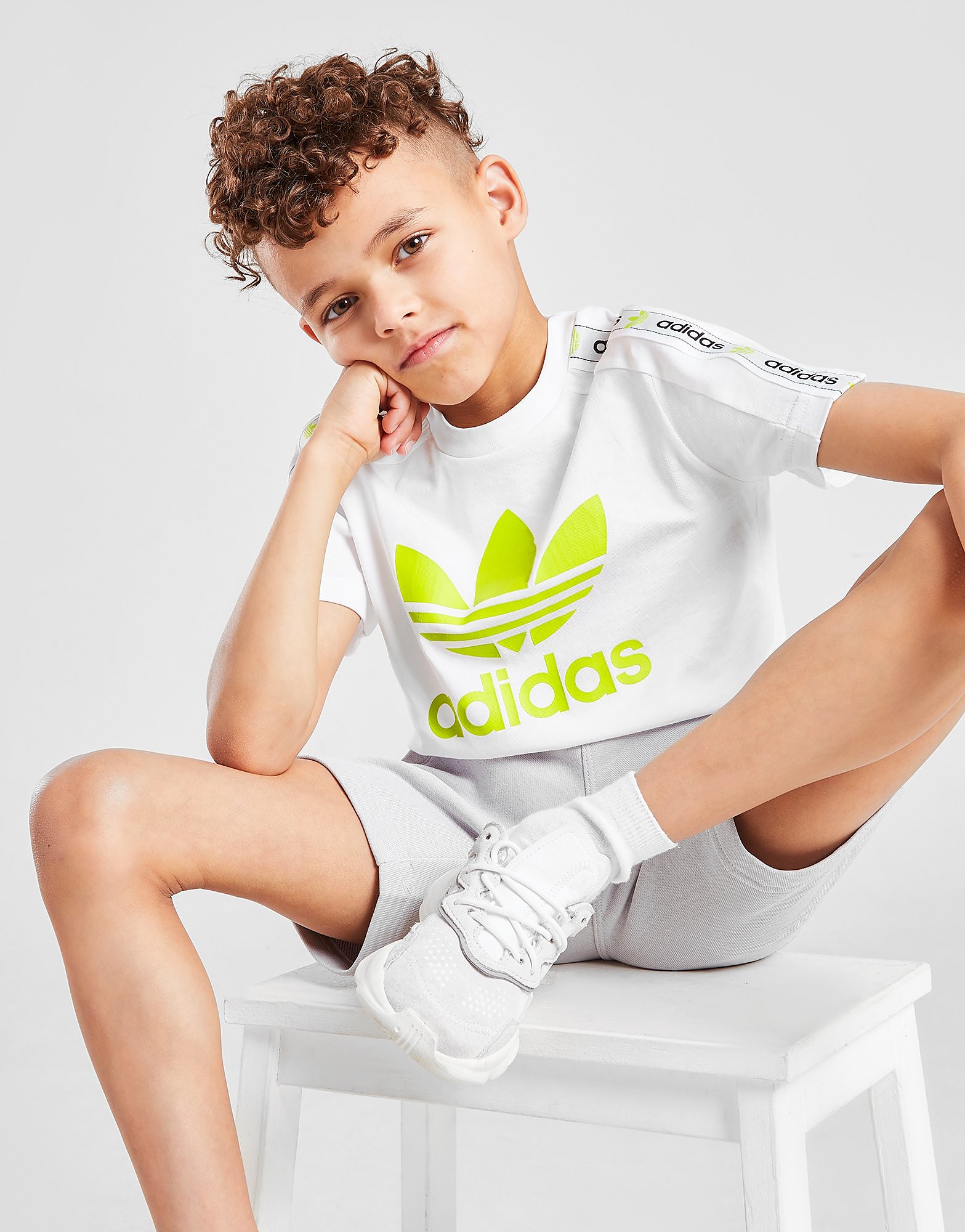 

adidas Originals Tape T-Shirt/Shorts Set Children - Only at JD - White/Grey - Kids, White/Grey