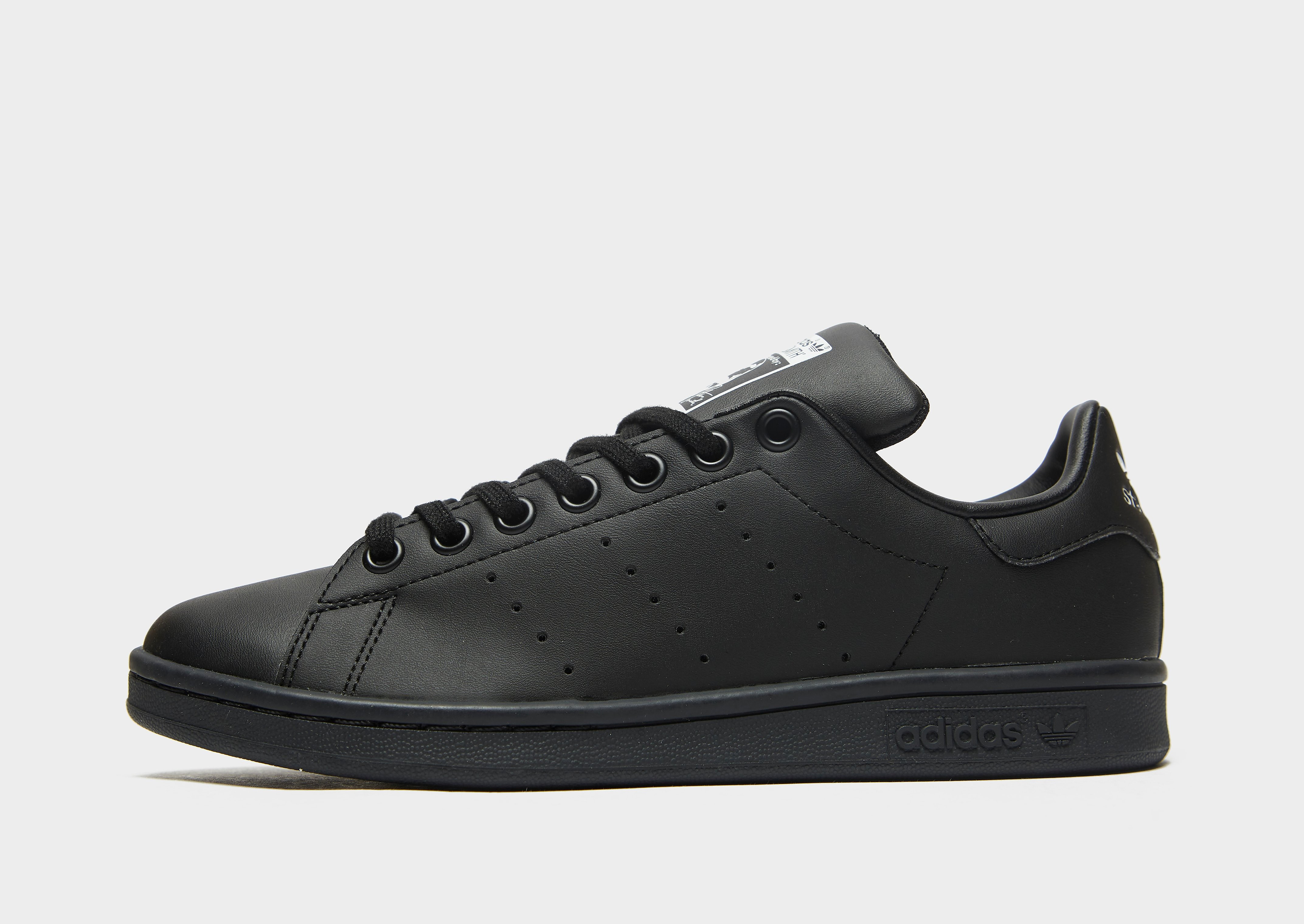 

adidas Originals Stan Smith Junior - Core Black / Core Black / Cloud White/BLK/BLK/WHT - Kids, Core Black / Core Black / Cloud White/BLK/BLK/WHT