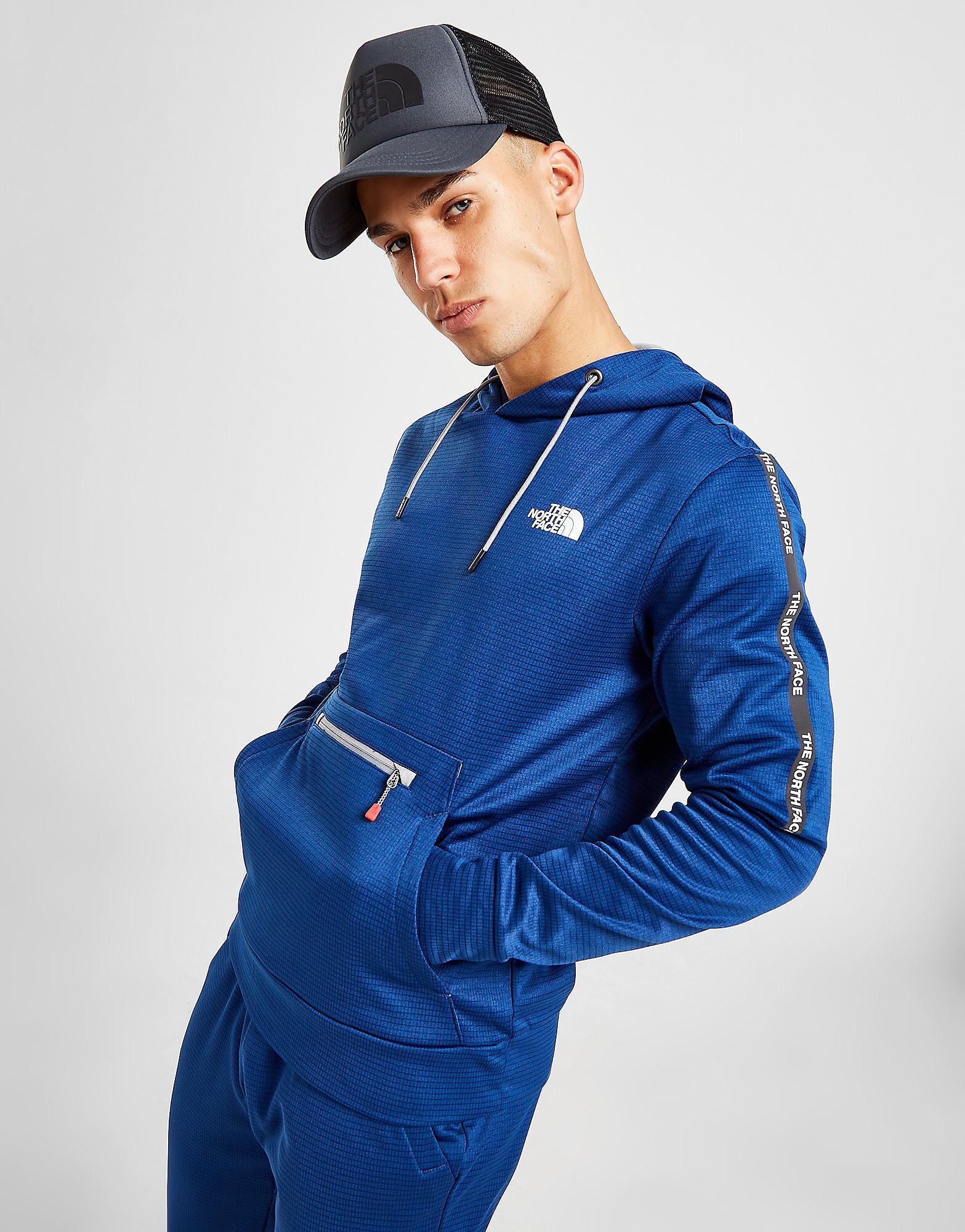 

The North Face Train N Logo Overhead Tape Hoodie - Only at JD - Blue - Mens, Blue