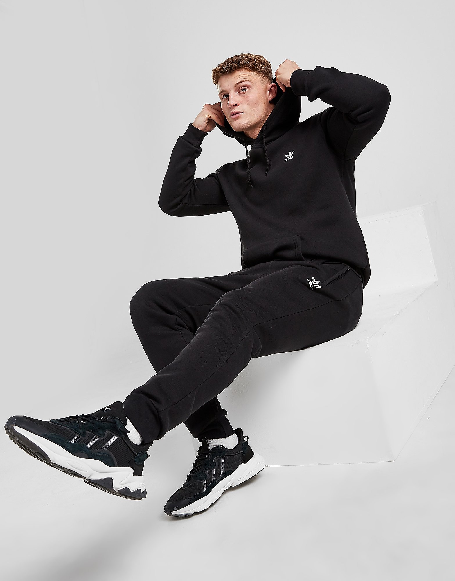 

adidas Originals Adicolor Essentials Trefoil Joggers - Black - Mens, Black