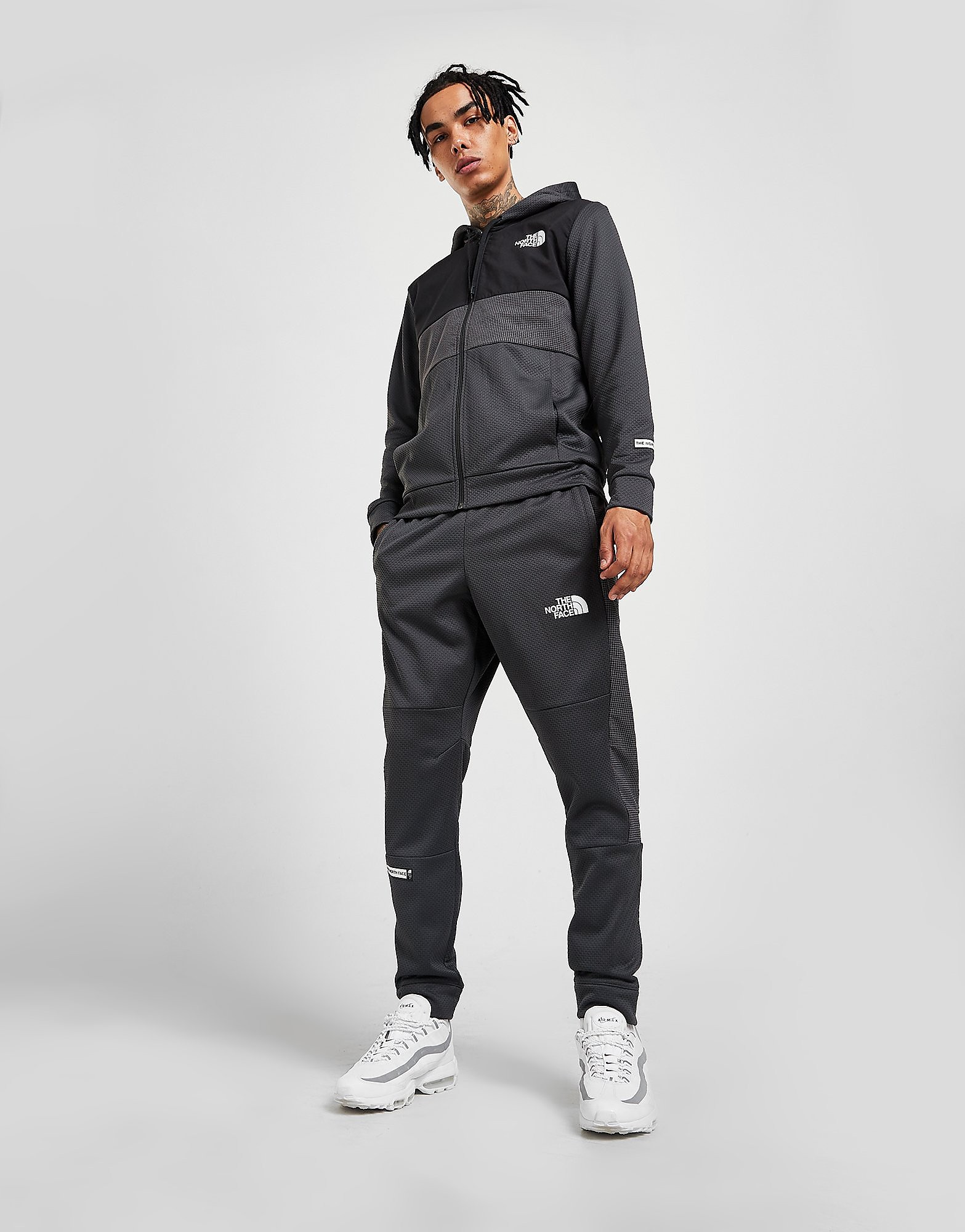 

The North Face Mountain Athletics Track Pants - Grey - Mens, Grey