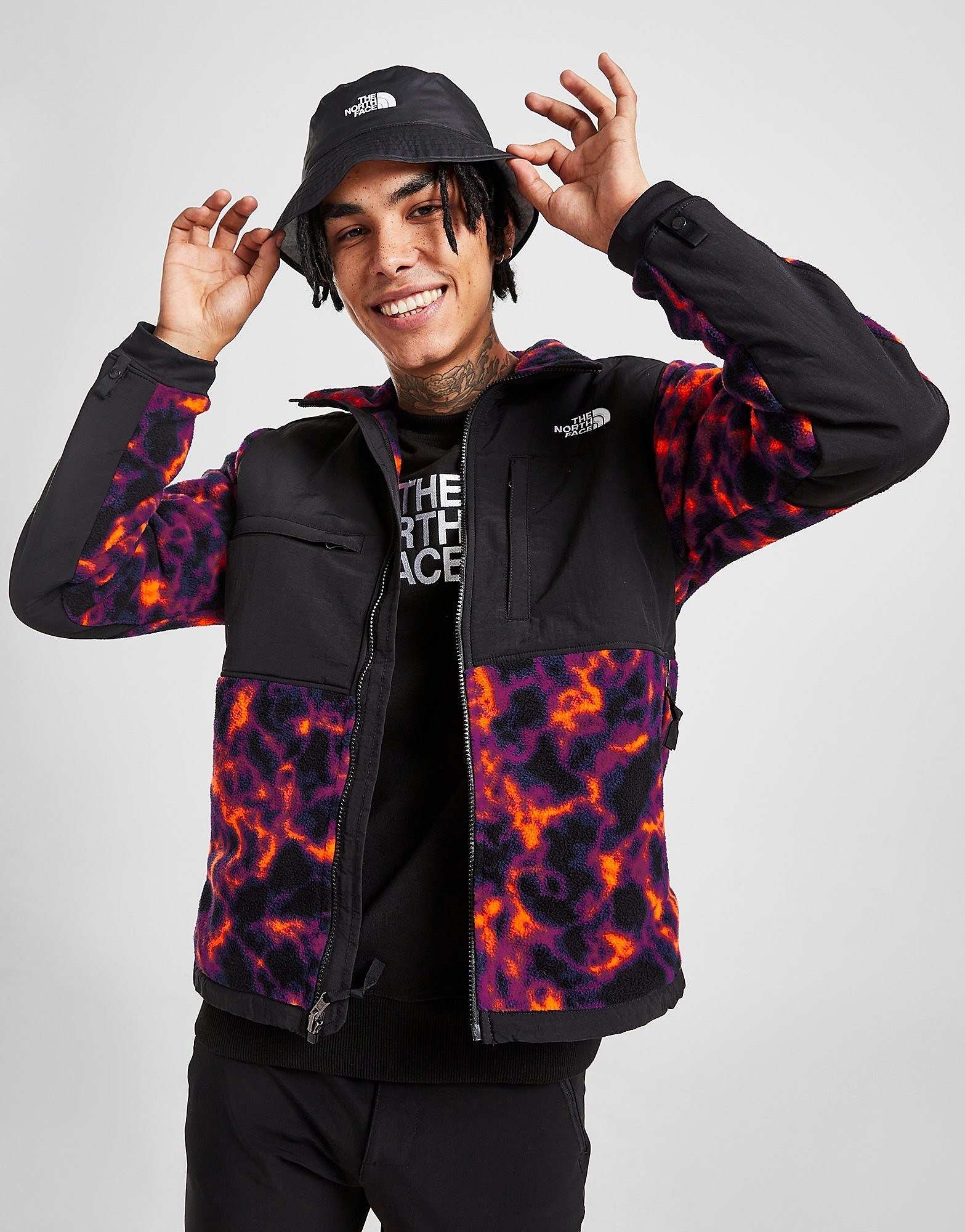 

The North Face Denali 2 Full Zip Fleece Jacket - Black/Red - Mens, Black/Red