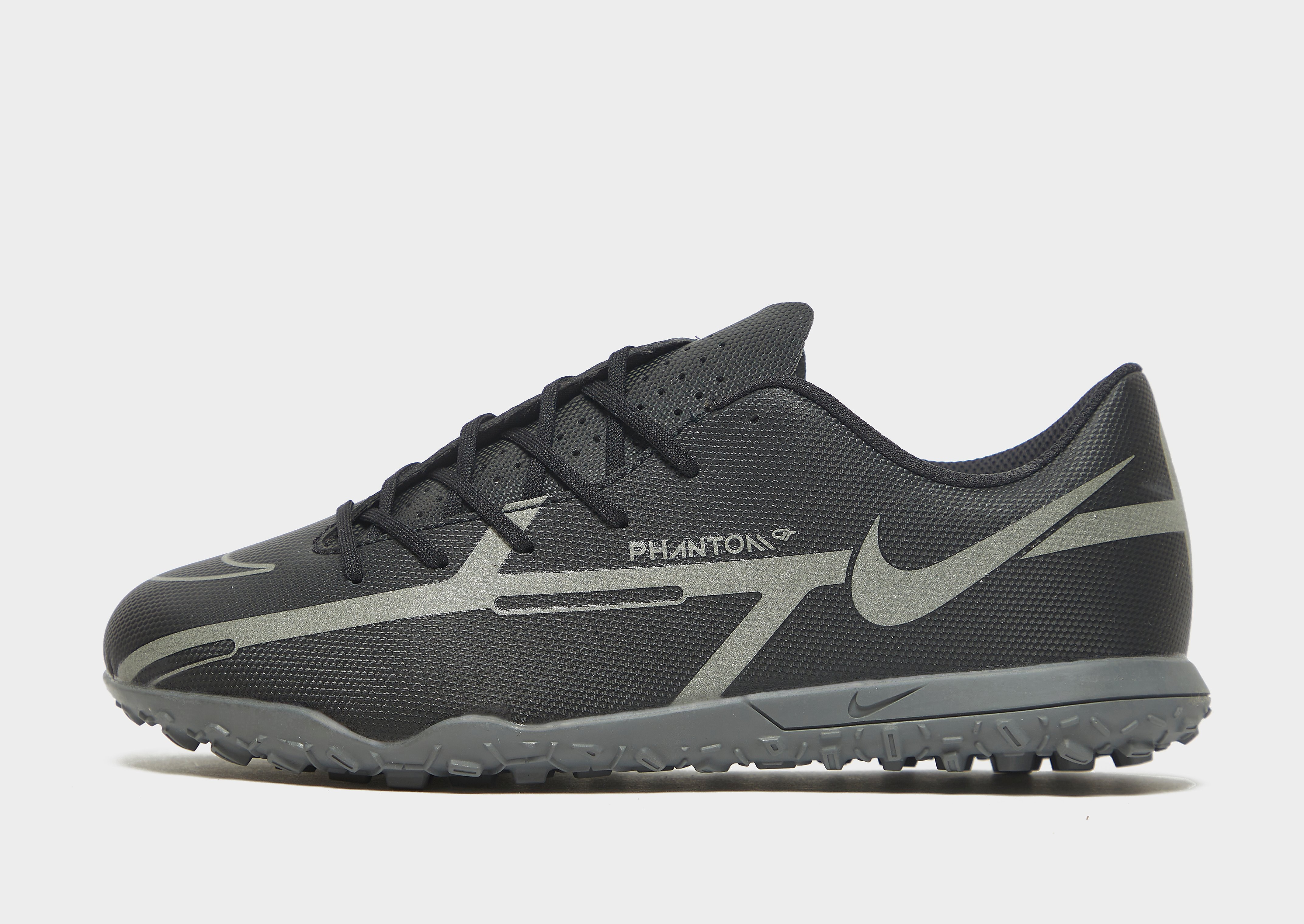 

Nike Black x Prism Phantom GT2 Club TF Junior - Black/Metallic Bomber Grey/Iron Grey - Kids, Black/Metallic Bomber Grey/Iron Grey