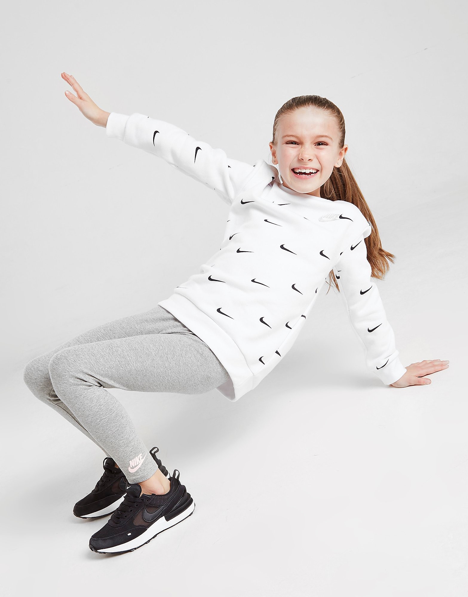 

Nike Girls' Swoosh Crew/Leggings Set Children - Only at JD - White - Kids, White