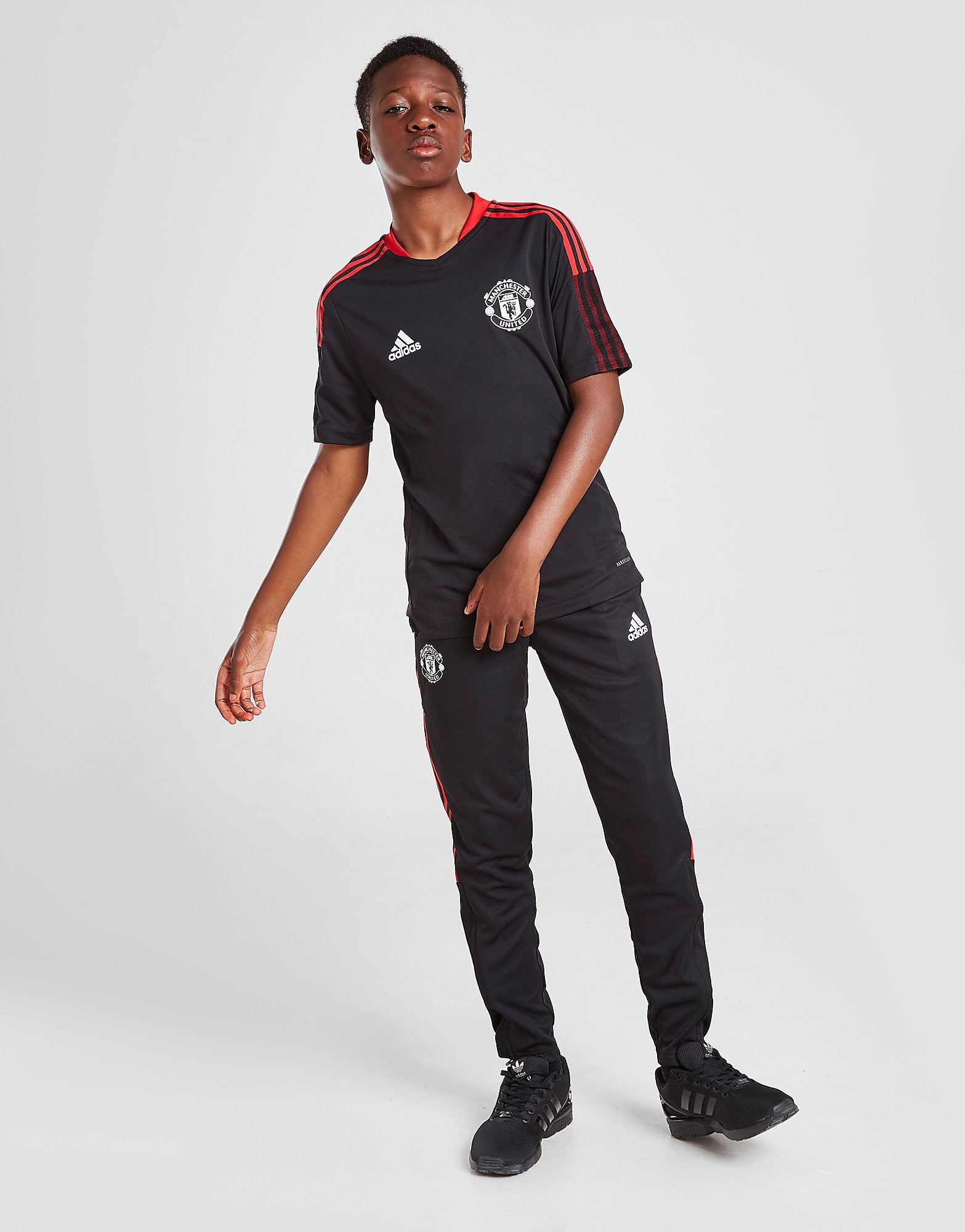 

adidas Manchester United FC Training Shirt Junior - Black - Kids, Black