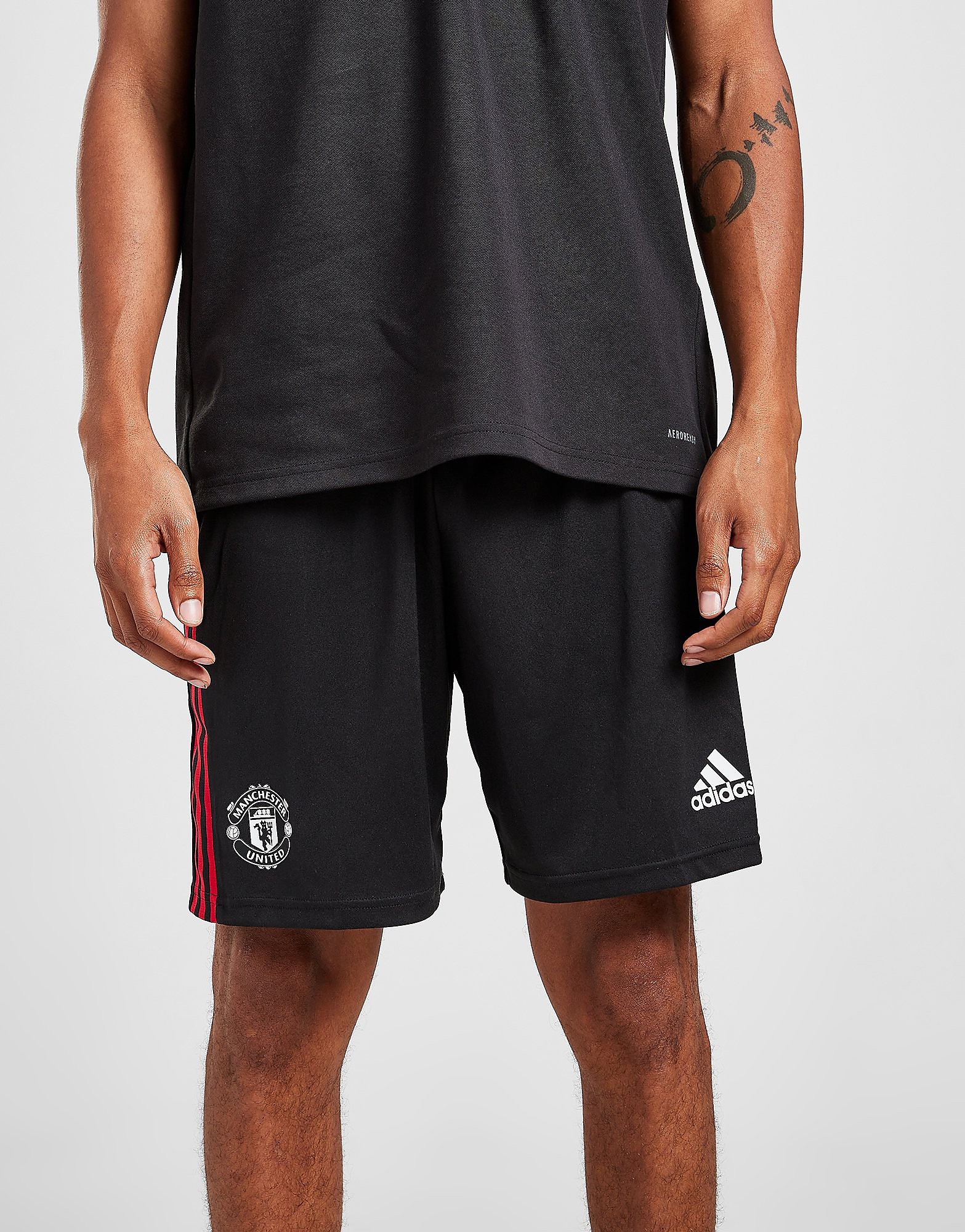 

adidas Manchester United FC Training Shorts - Black - Mens, Black