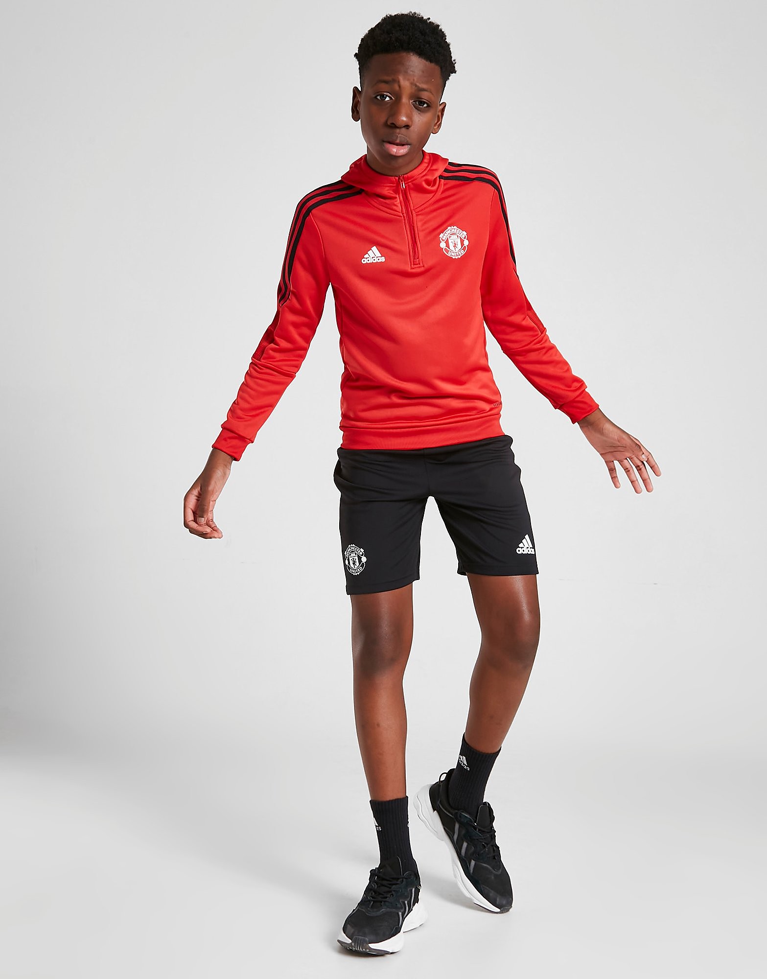 

adidas Manchester United FC Training Shorts Junior - Black - Kids, Black