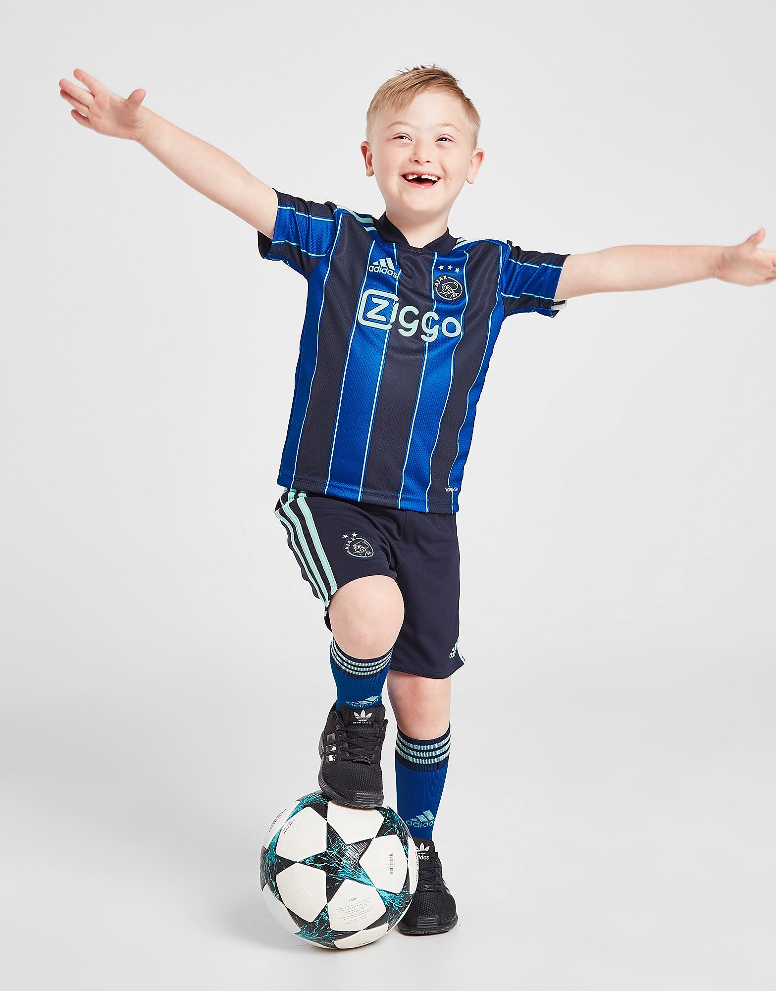 

adidas Ajax 2021/22 Away Kit Children - Glow Blue / Legend Ink - Kids, Glow Blue / Legend Ink