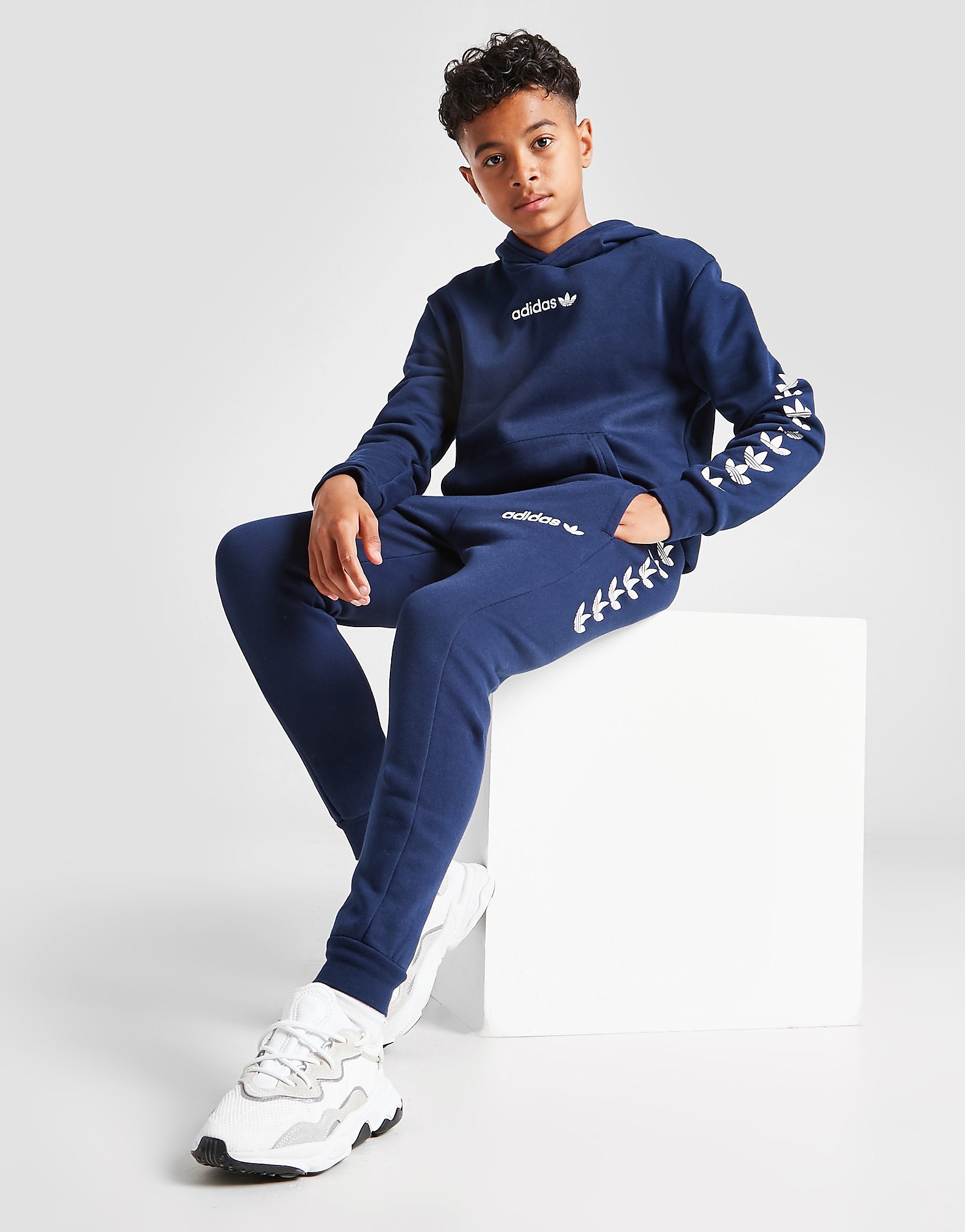 

adidas Originals Repeat Trefoil Joggers Junior - Only at JD - Blue - Kids, Blue