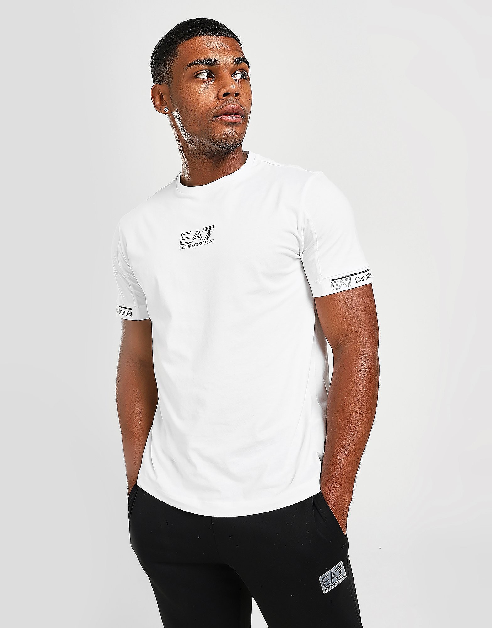 

Emporio Armani EA7 Tape Outline Centre T-Shirt - Only at JD - WHITE - Mens, WHITE
