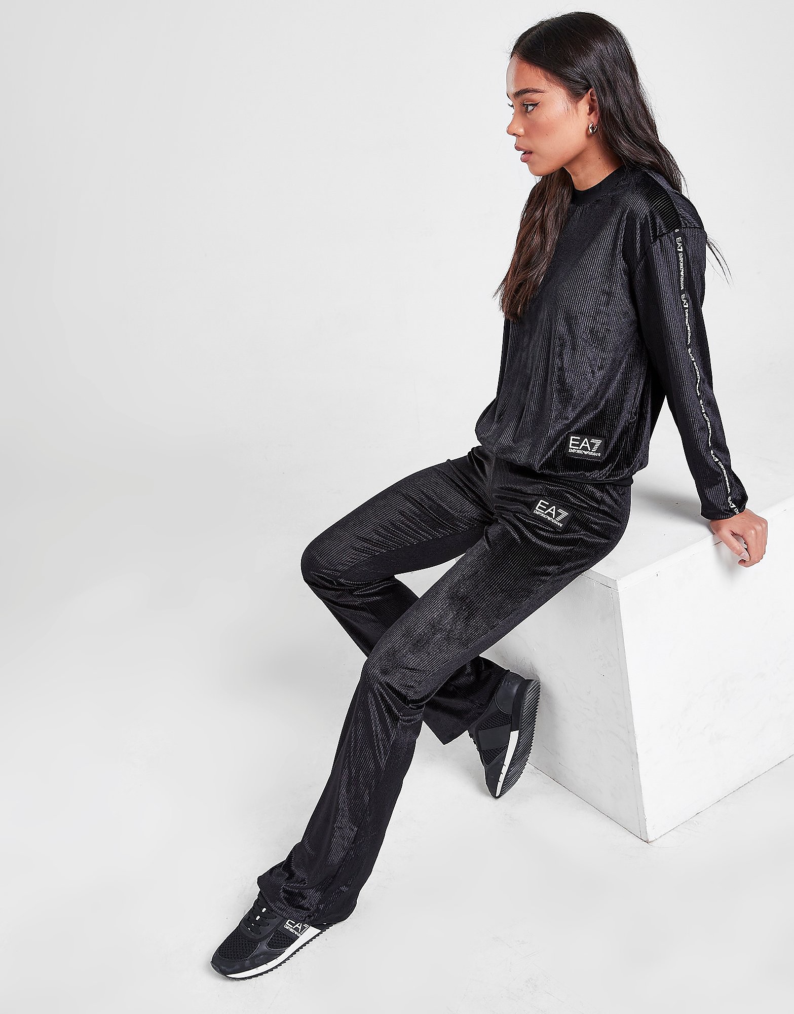 

Emporio Armani EA7 Velour Crew Tracksuit - Black - Womens, Black