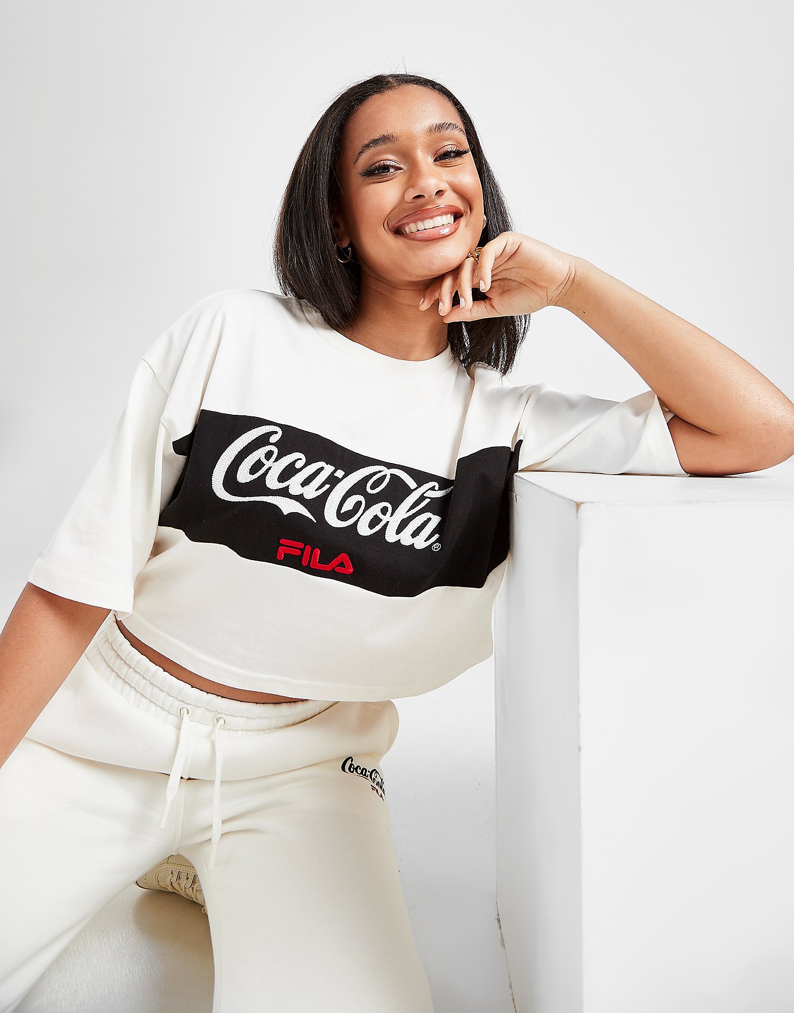 

Fila x Coca-Cola Panel Logo Crop T-Shirt - Only at JD - White - Womens, White