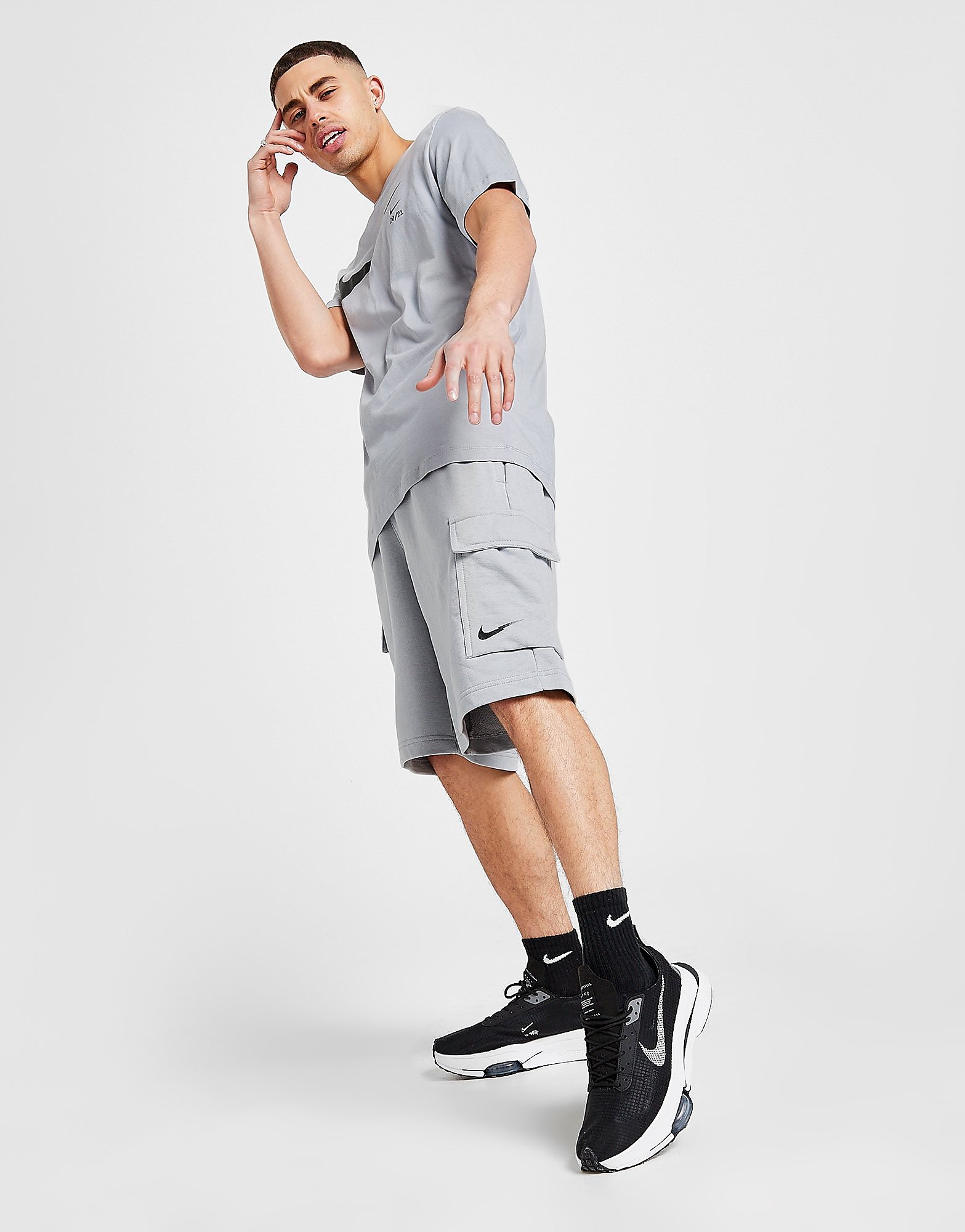 

Nike Zig Zag Swoosh Cargo Shorts - Grey - Mens, Grey
