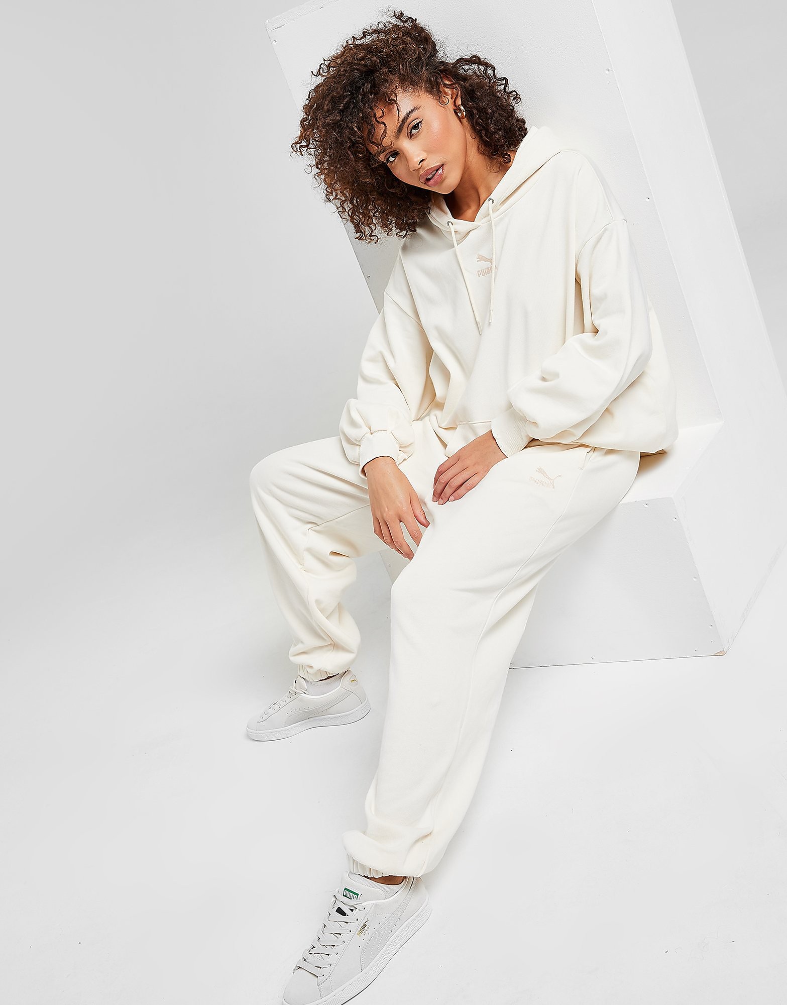 

Puma Classics Relaxed Joggers - White - Womens, White