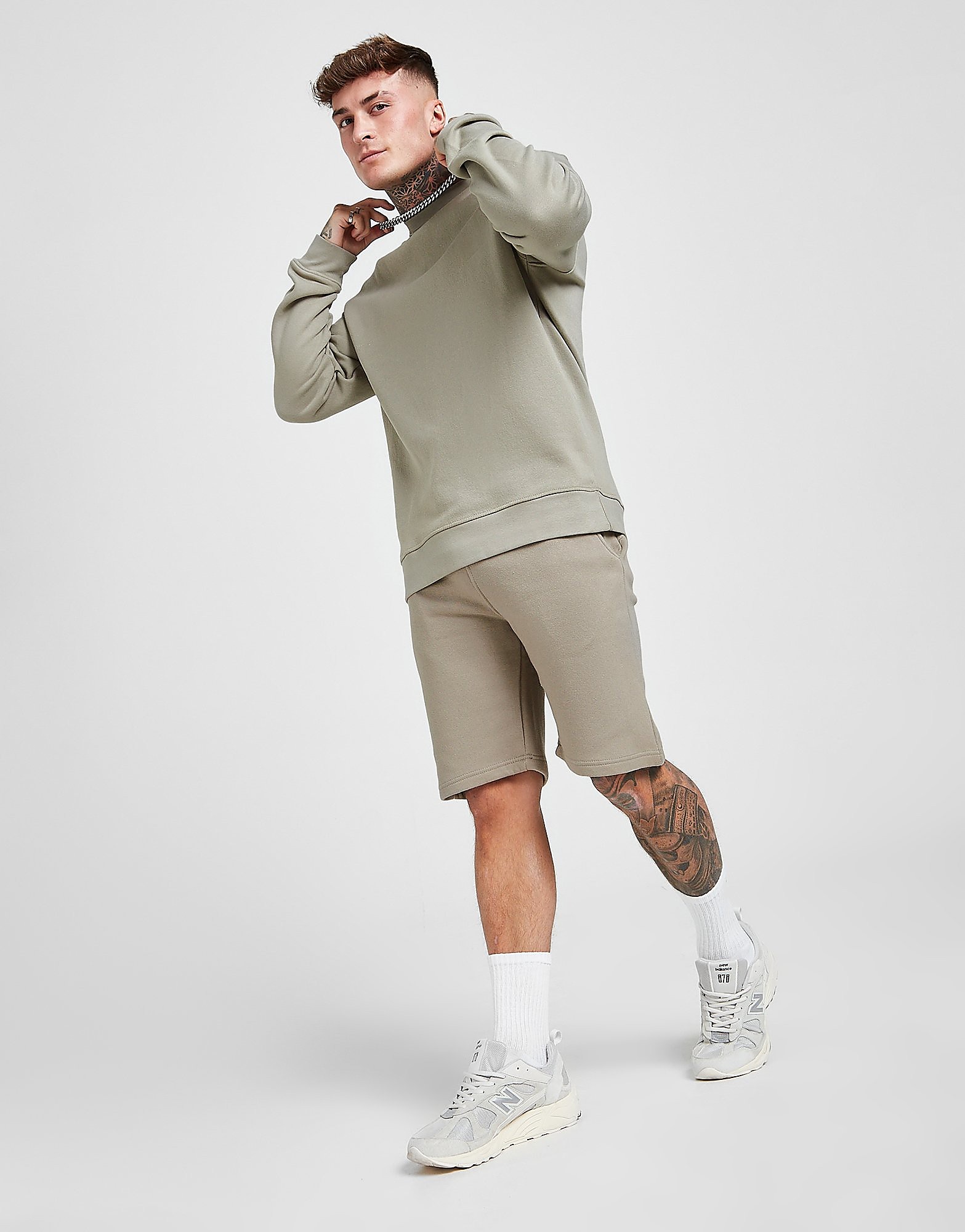 

Sustainable Essentials Skip Fleece Shorts - Green - Mens, Green