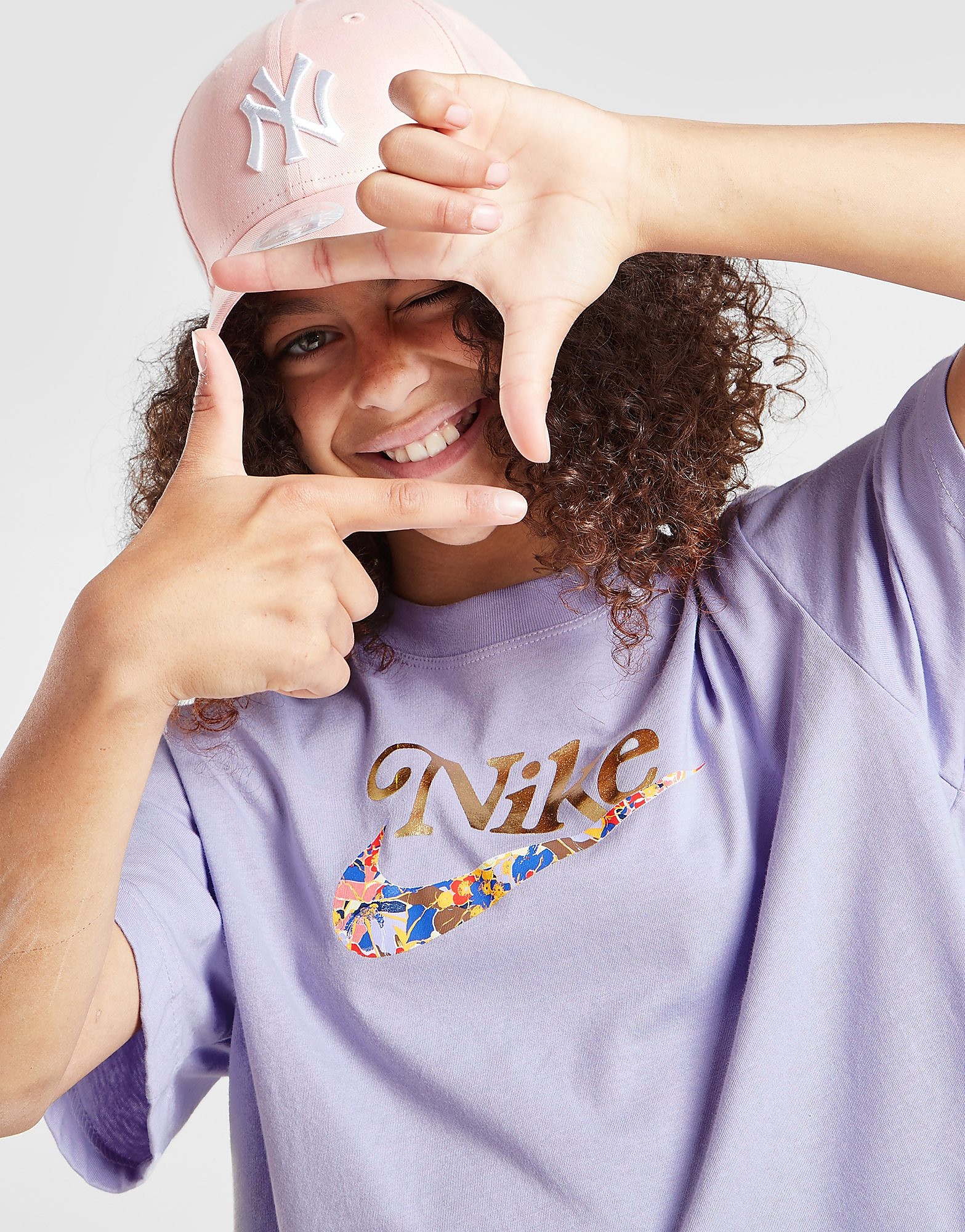 

Nike Girls' Boxy T-Shirt Junior - Purple - Kids, Purple