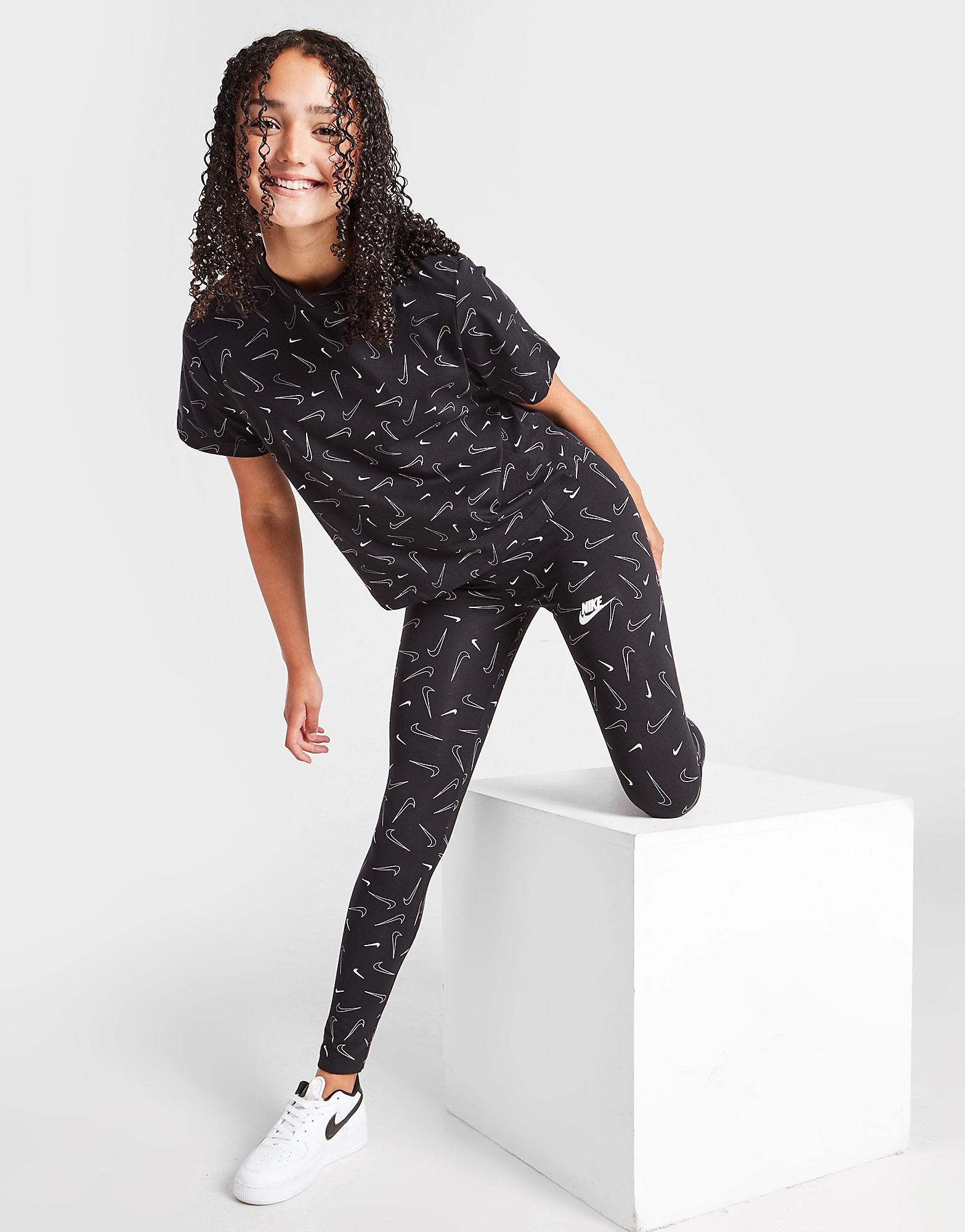 

Nike Girls' Favourites All Over Print Leggings Junior - Black/White - Kids, Black/White