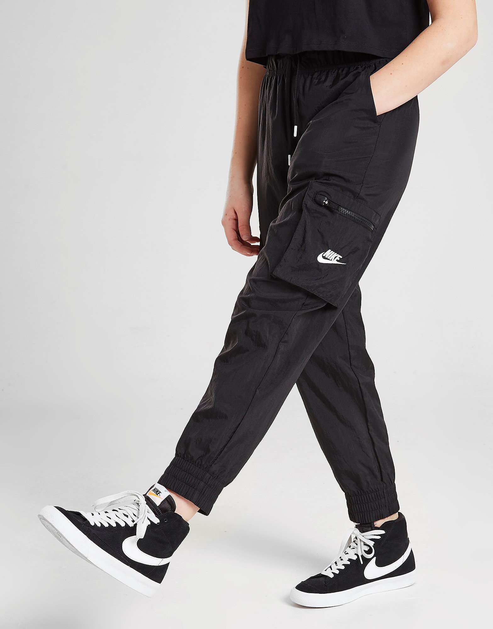 

Nike Girls' Sportswear Woven Cargo Pants Junior - Black/White - Kids, Black/White