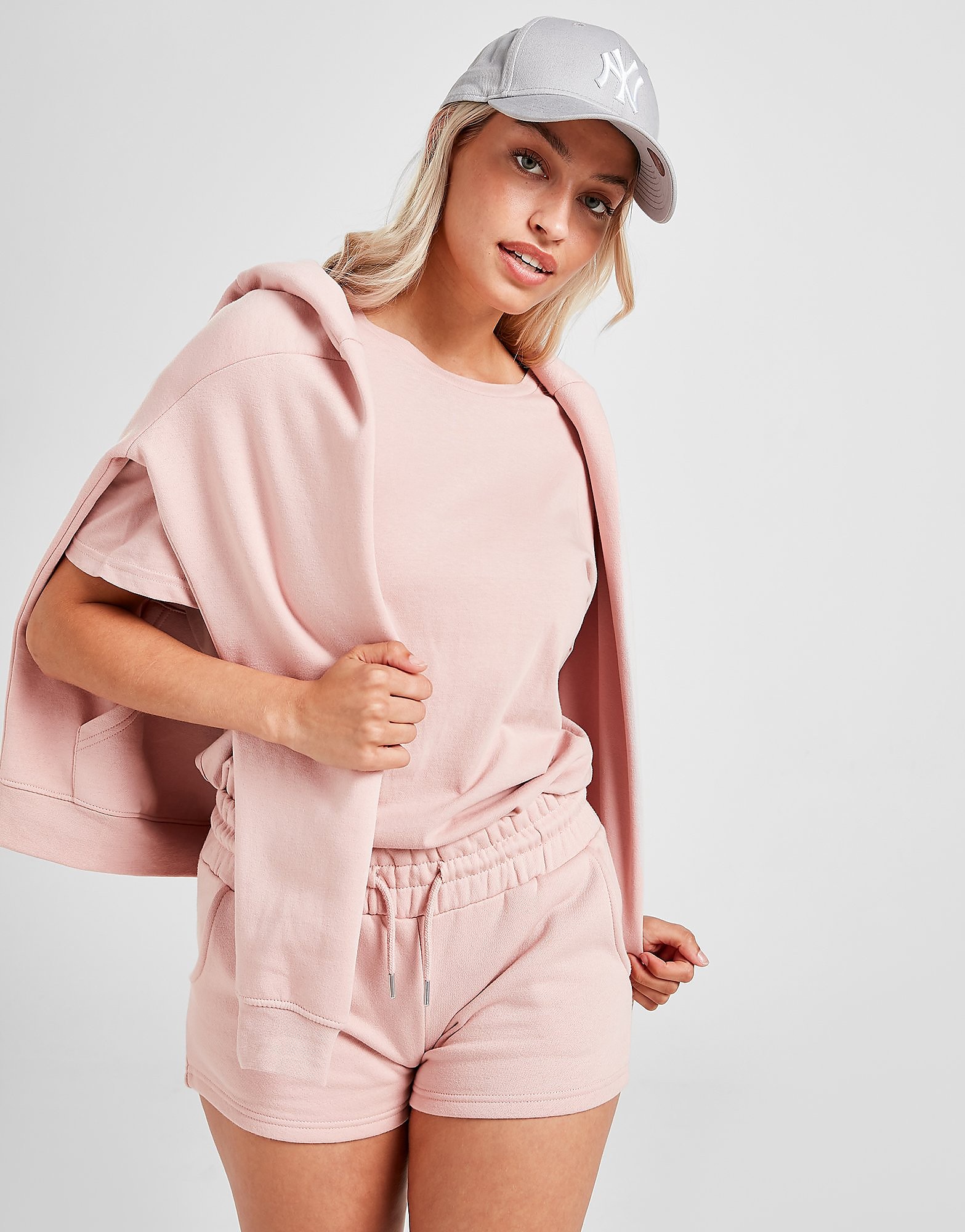 

Sustainable Essentials Essential Boyfriend T-Shirt - Pink, Pink