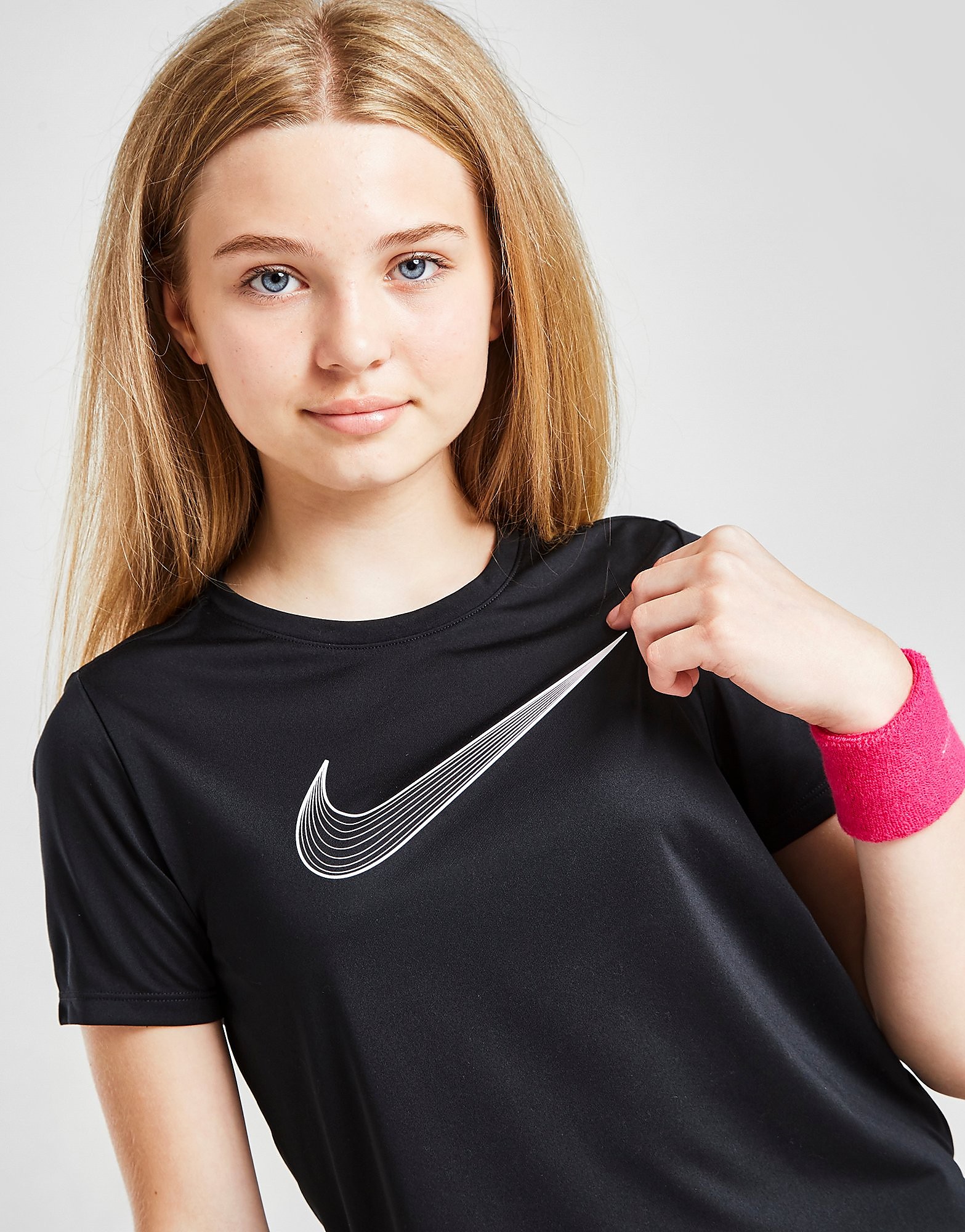 

Nike Girls' Fitness One T-Shirt Junior - Black/White - Kids, Black/White