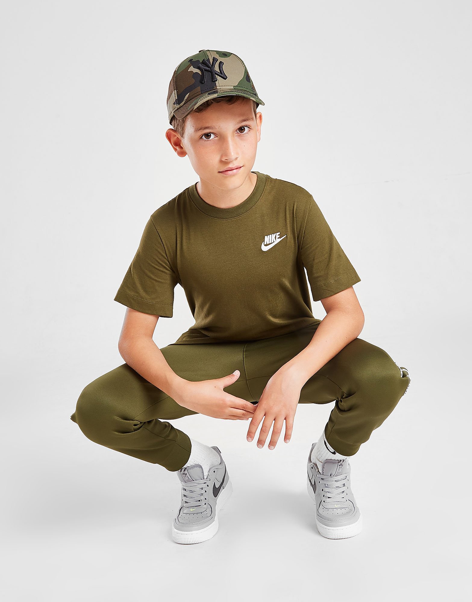 Nike Small Logo T-Shirt Junior - Green - Kids, Green