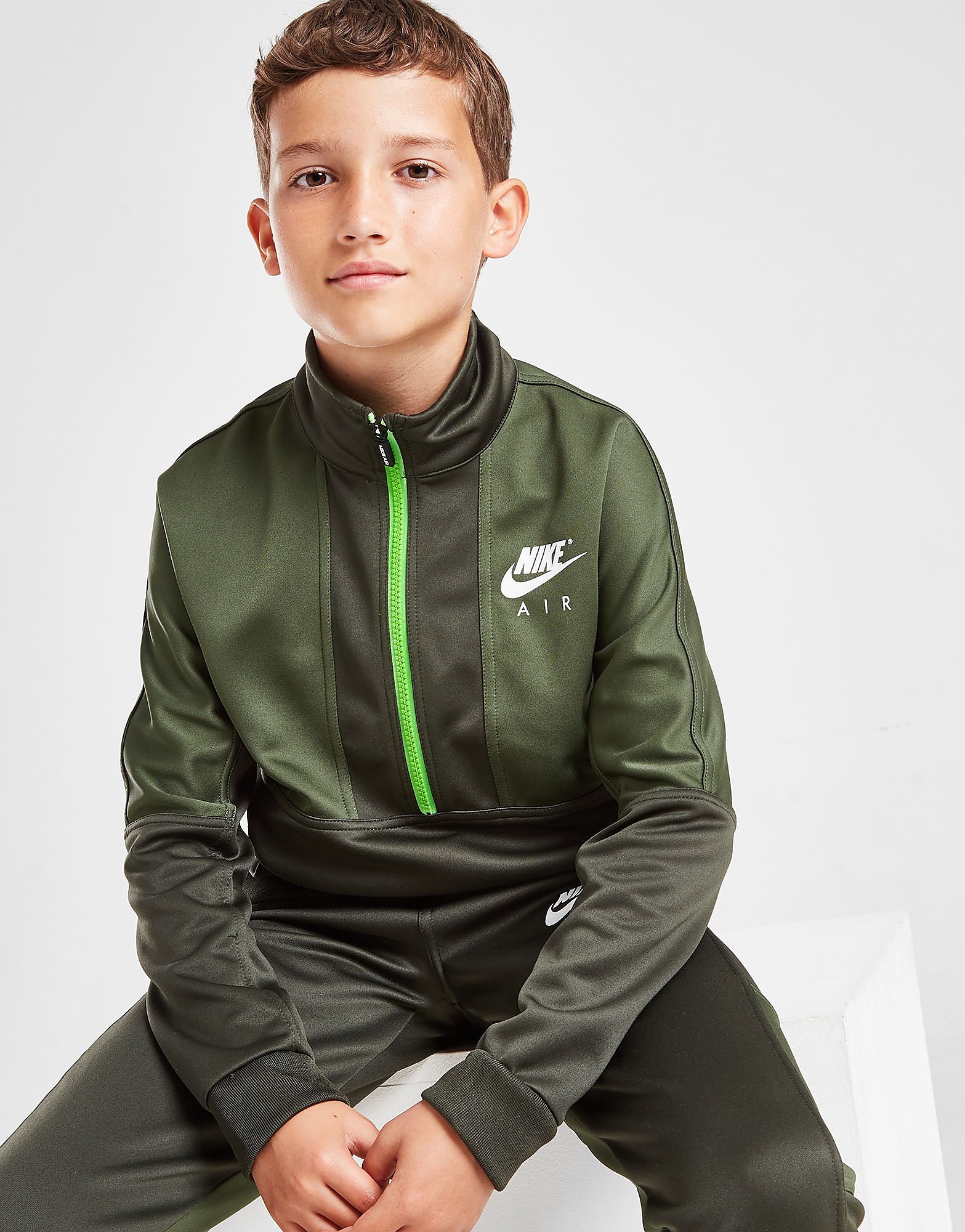 

Nike Air Tracksuit Junior - Only at JD - Sequoia/Carbon Green/White - Kids, Sequoia/Carbon Green/White