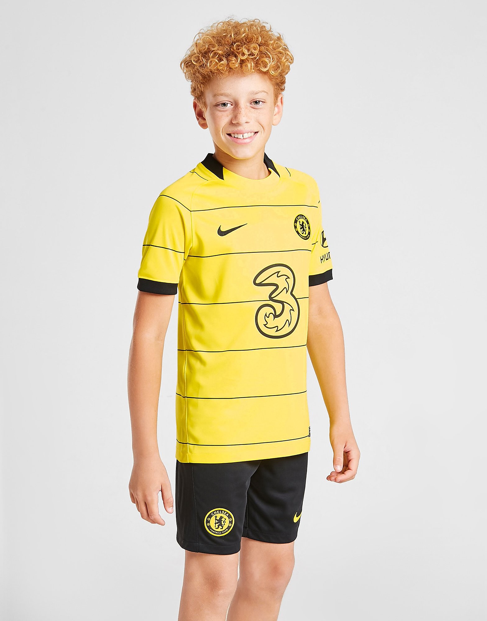 

Nike Chelsea FC 2021/22 Away Shorts Junior - Black/Opti Yellow - Kids, Black/Opti Yellow