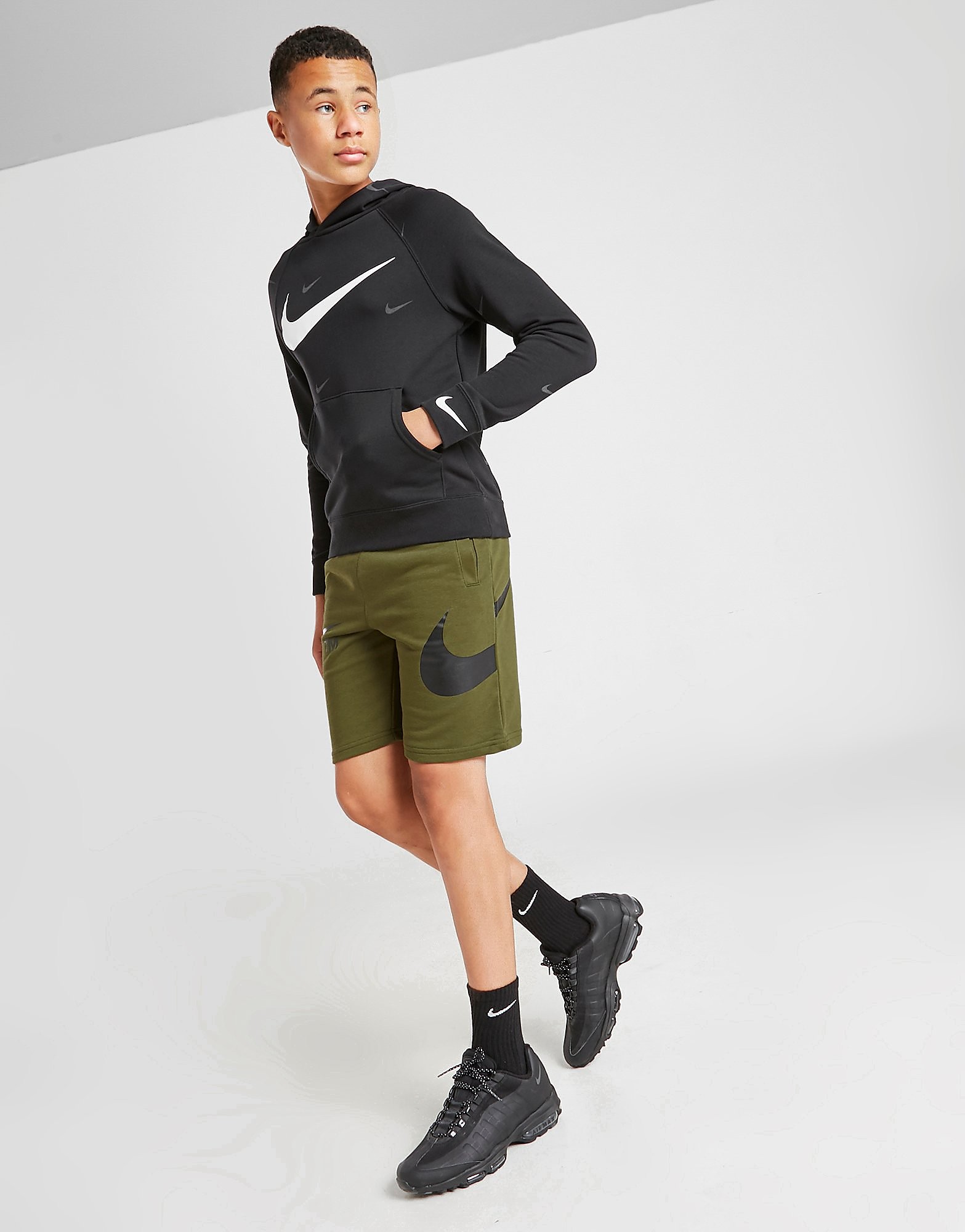 

Nike Swoosh Fleece Shorts Junior - Rough Green/Black - Kids, Rough Green/Black