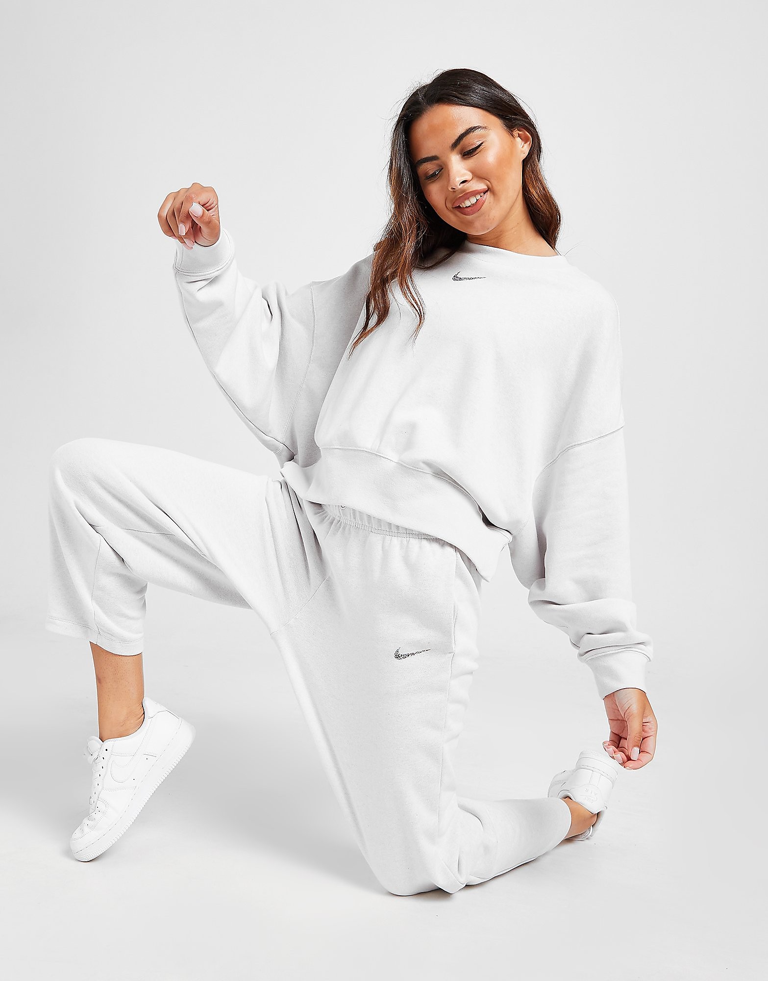 

Nike Essential Fleece Pant - Platinum Tint/White - Womens, Platinum Tint/White