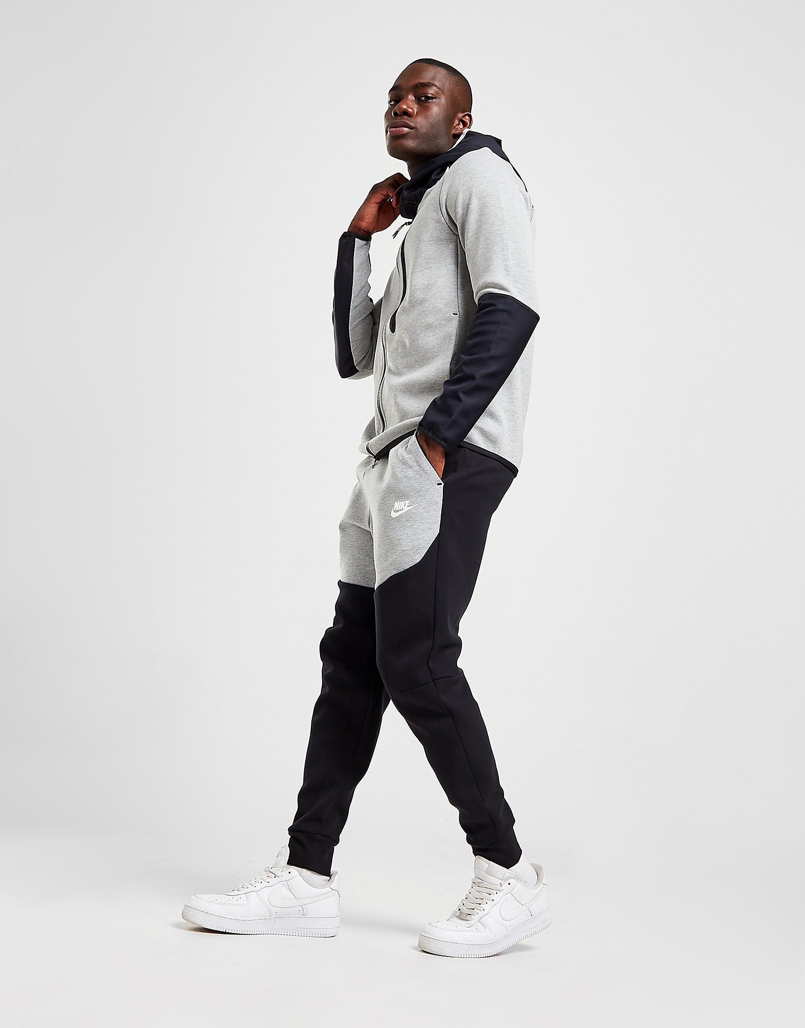 

Nike Tech Fleece Joggers - Black/Dark Grey Heather/White - Mens, Black/Dark Grey Heather/White