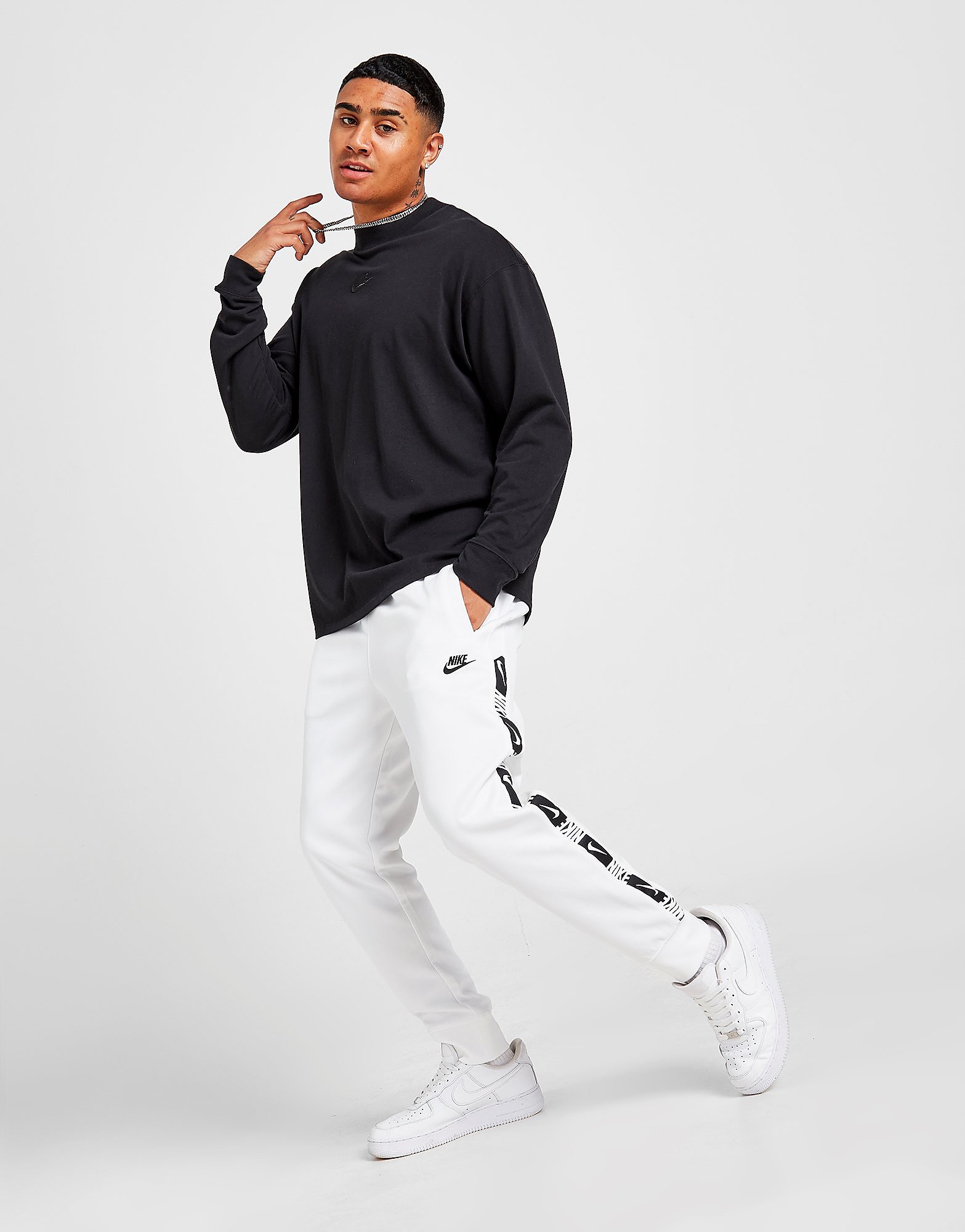 

Nike Repeat Tape Joggers - White/White/Black - Mens, White/White/Black