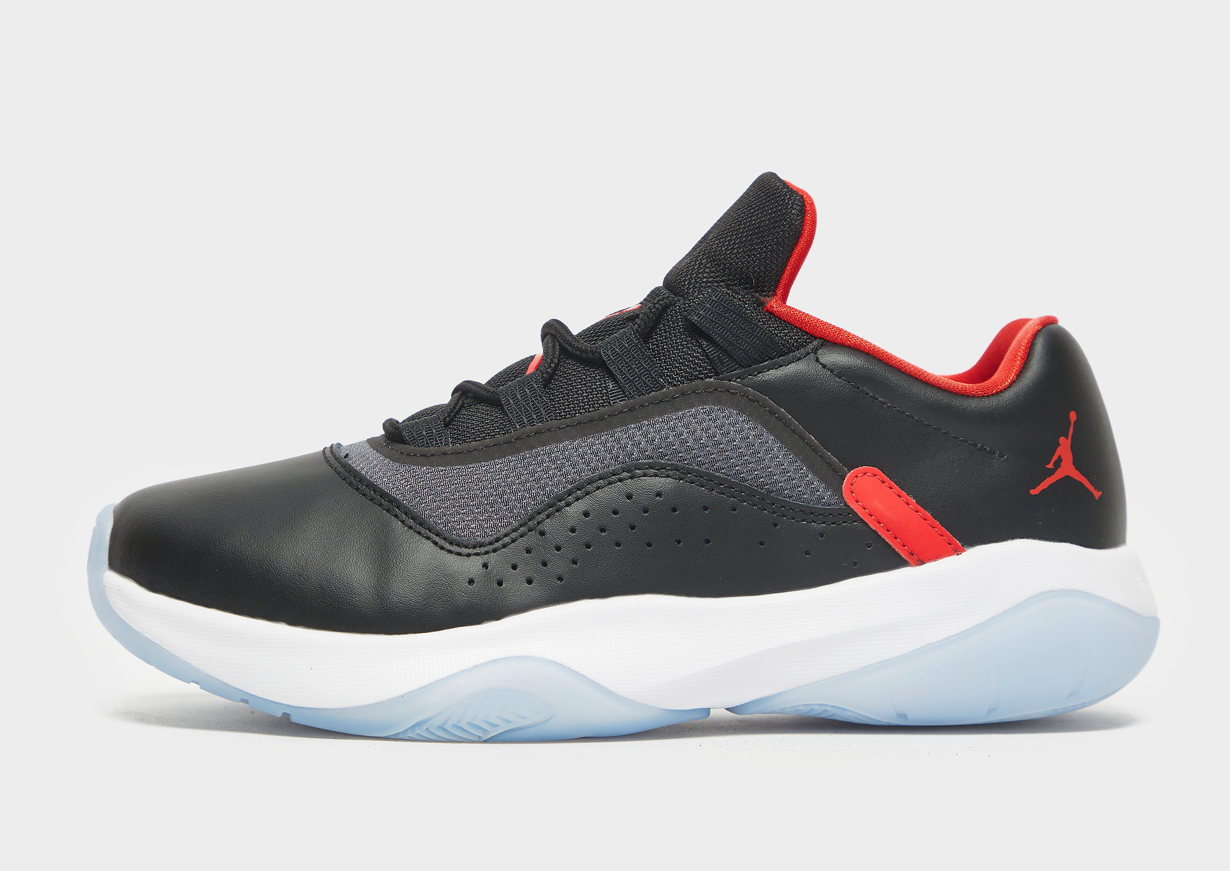 

Jordan 11 CMFT Low Junior - Black/White/University Red/Red - Kids, Black/White/University Red/Red