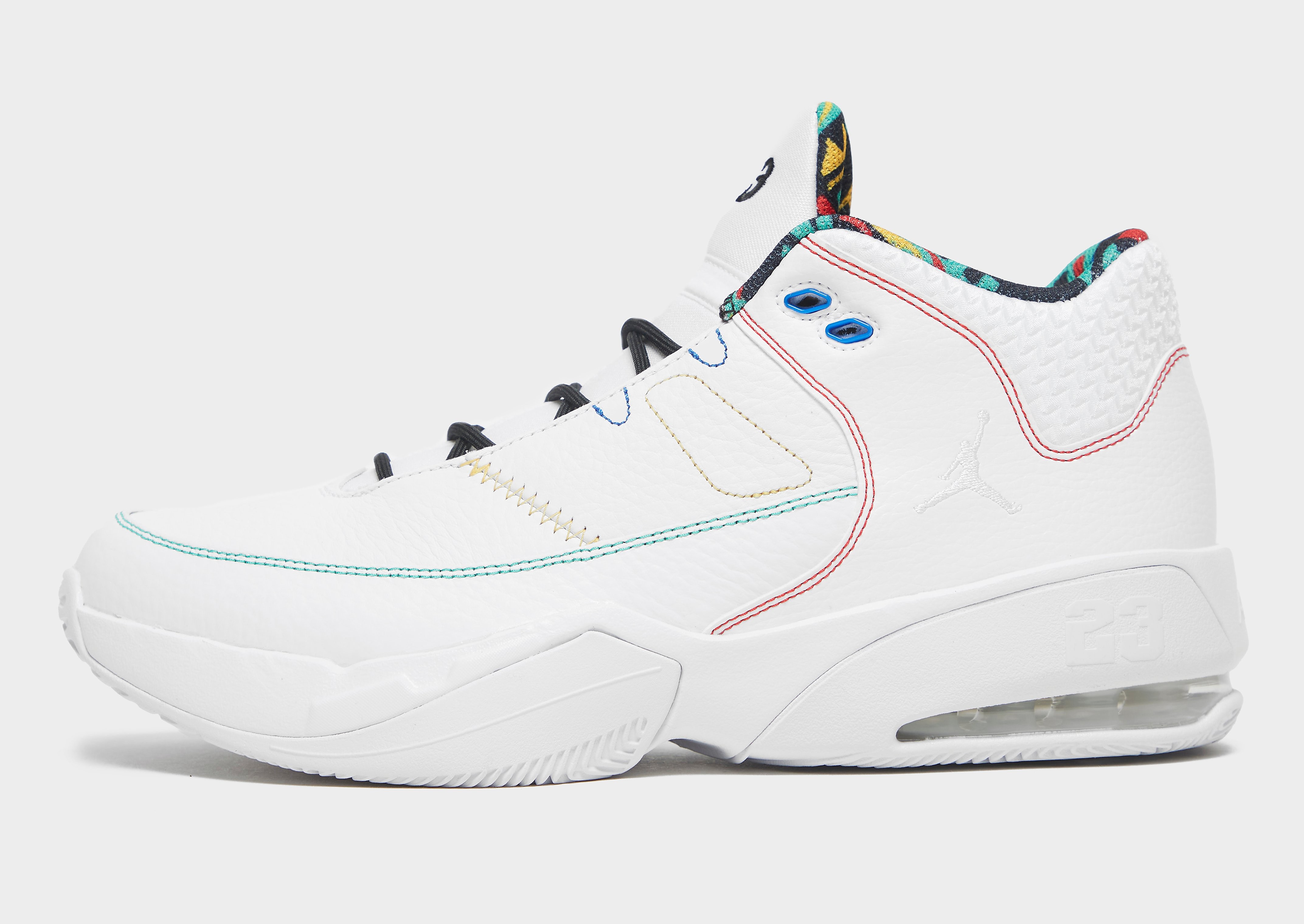 

Jordan Max Aura 3 - White/Roma Green/University Red/Black - Mens, White/Roma Green/University Red/Black