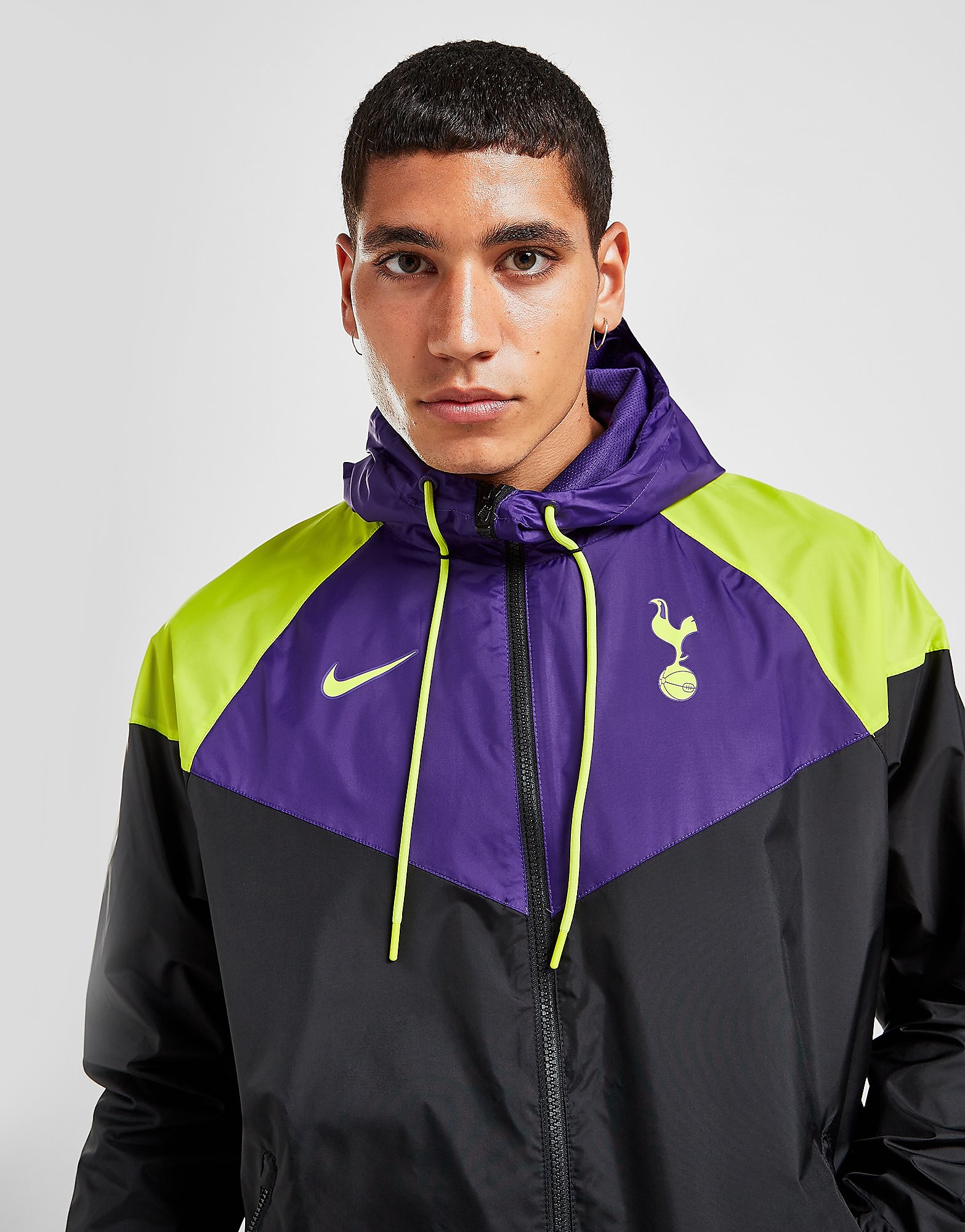 

Nike Tottenham Hotspur FC Windrunner Jacket - Black/Court Purple/Black/Venom Green - Mens, Black/Court Purple/Black/Venom Green