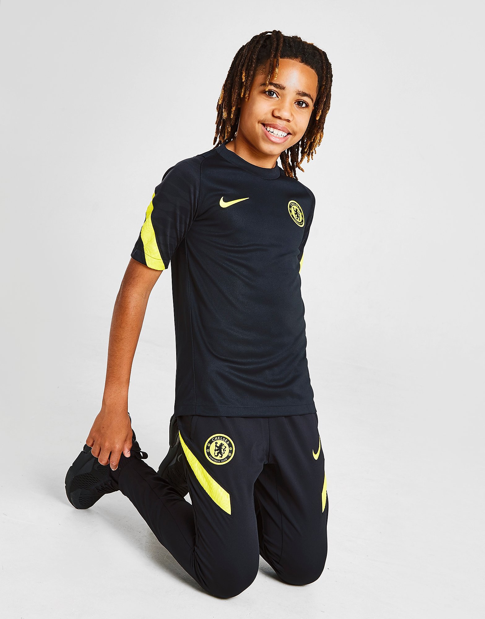 

Nike Chelsea FC Strike Track Pants Junior - Black/Opti Yellow - Kids, Black/Opti Yellow