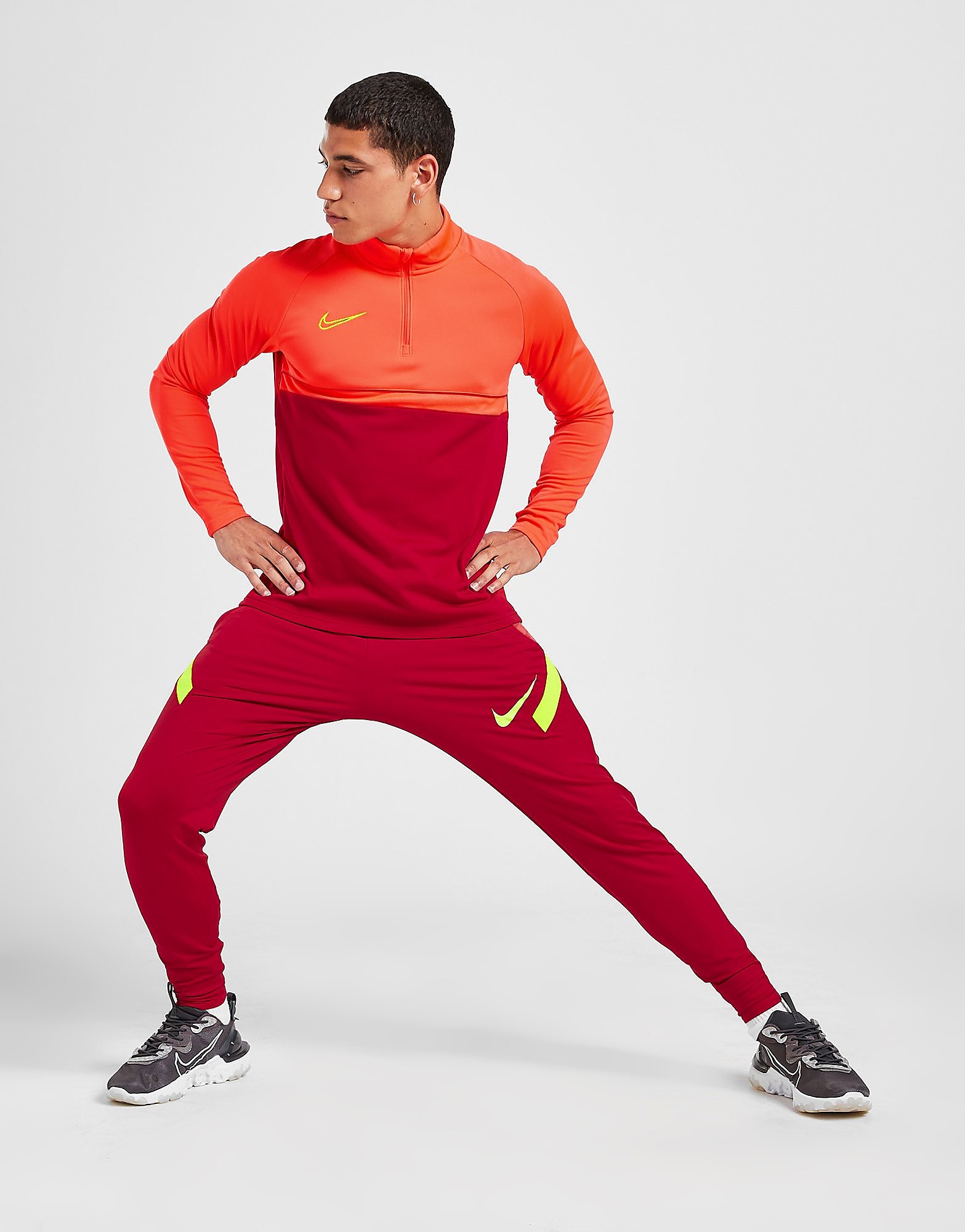 

Nike Strike Track Pants - Gym Red/Bright Crimson/Volt/Volt - Mens, Gym Red/Bright Crimson/Volt/Volt