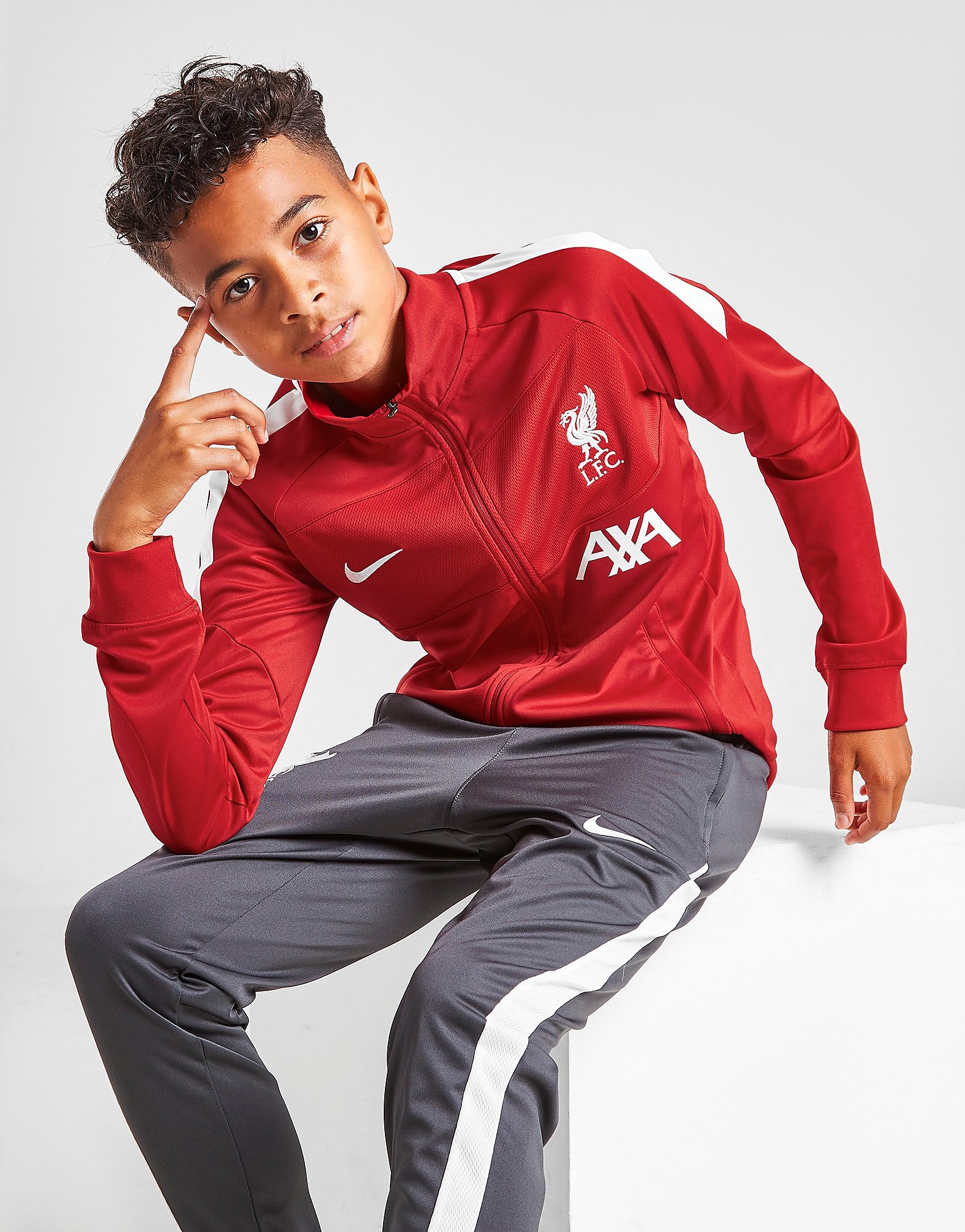 

Nike Liverpool FC Academy Tracksuit Junior - Gym Red/Anthracite/White - Kids, Gym Red/Anthracite/White
